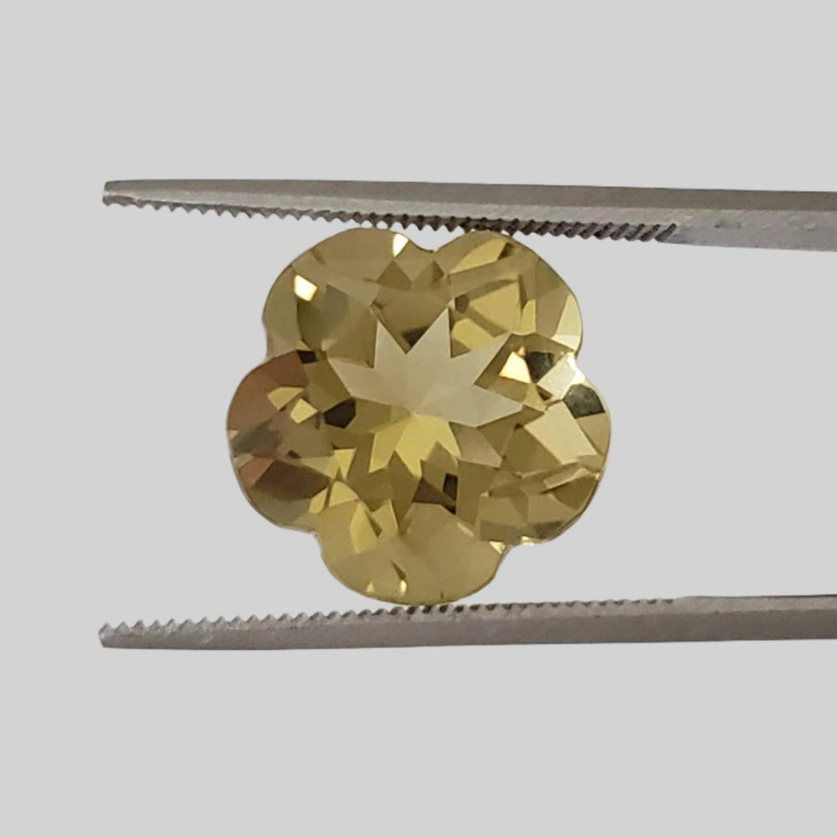  Oro Verde Citrine | Flower Shape Cut | Olive Green | 12.8mm 7.5ct 