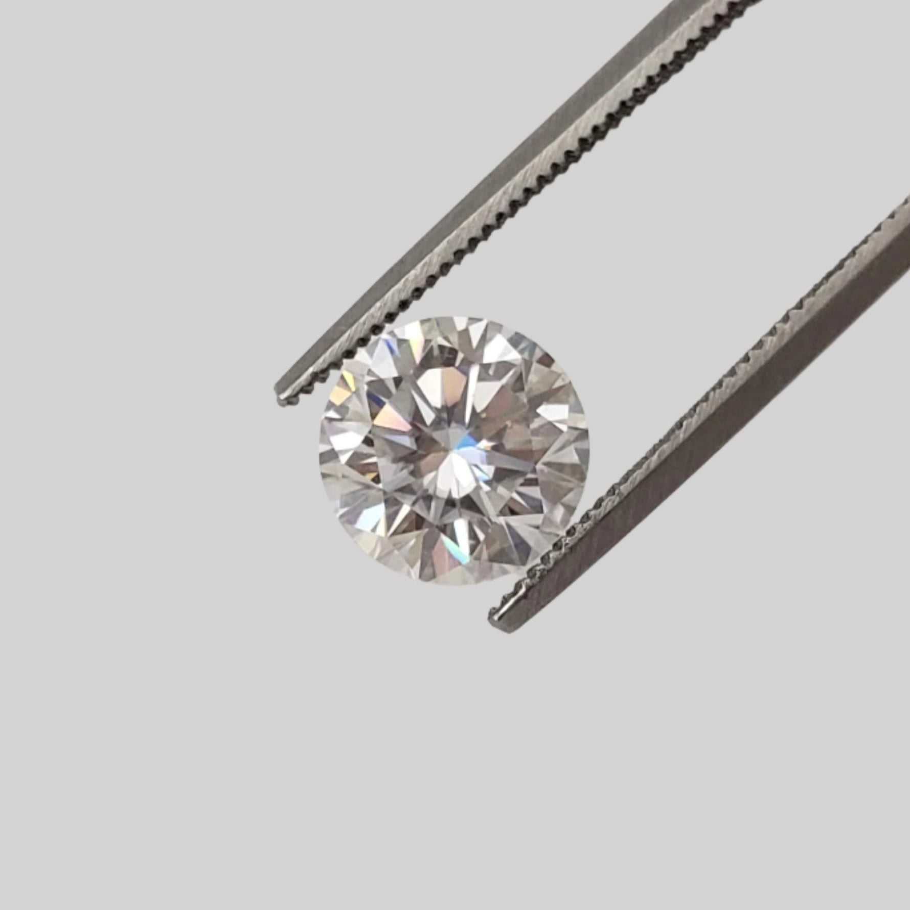  Moissanite | Round Diamond Cut | White | 7.5mm 