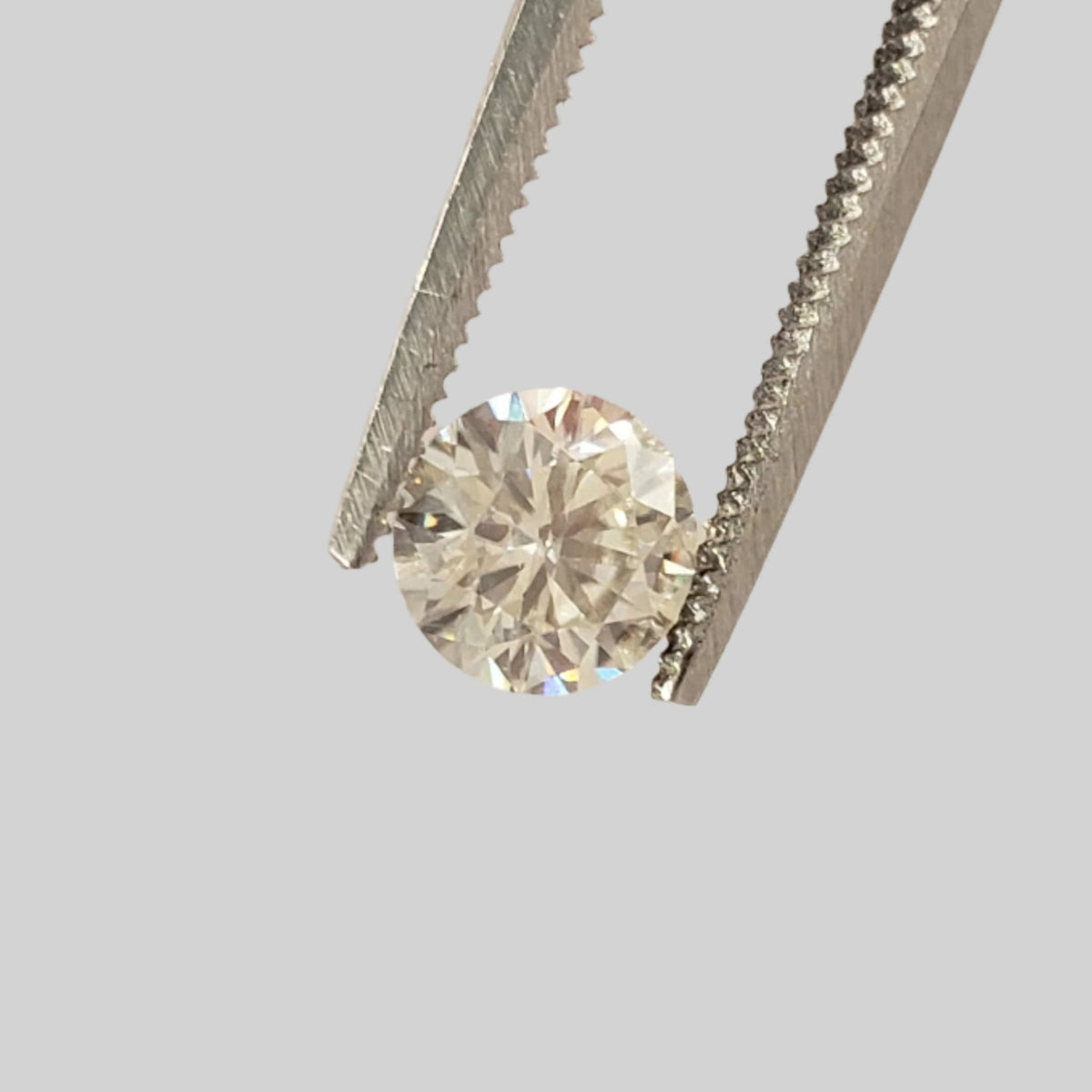  Moissanite | Round Diamond Cut | White | 5.5mm 