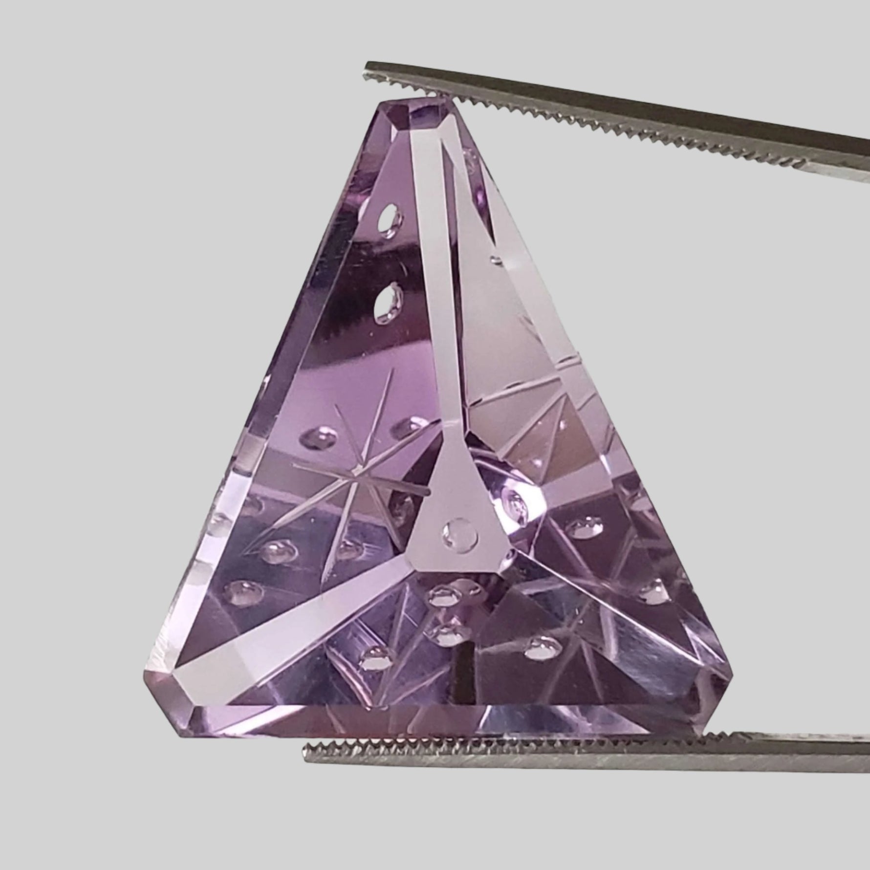 Amethyst | Laser Cut Triangle | Purple | 27x25mm 41.39ct