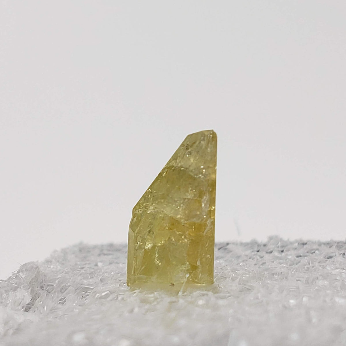 Brazilianite  | Perky Box Thumbnail Specimen | Linópolis, Divino das Laranjeiras | Minas Gerais, Brazil