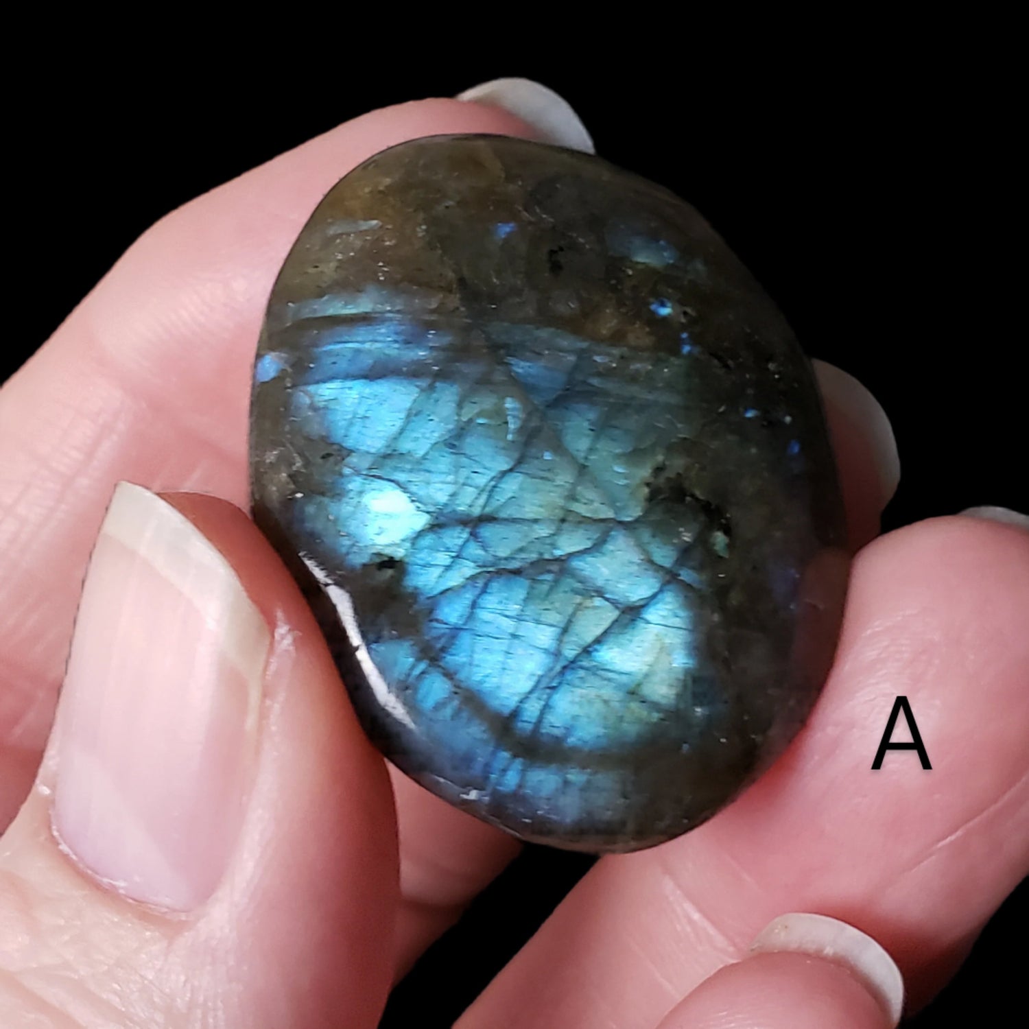 Tumbled Labradorite | Natural Gray Rainbow | Madagascar 1