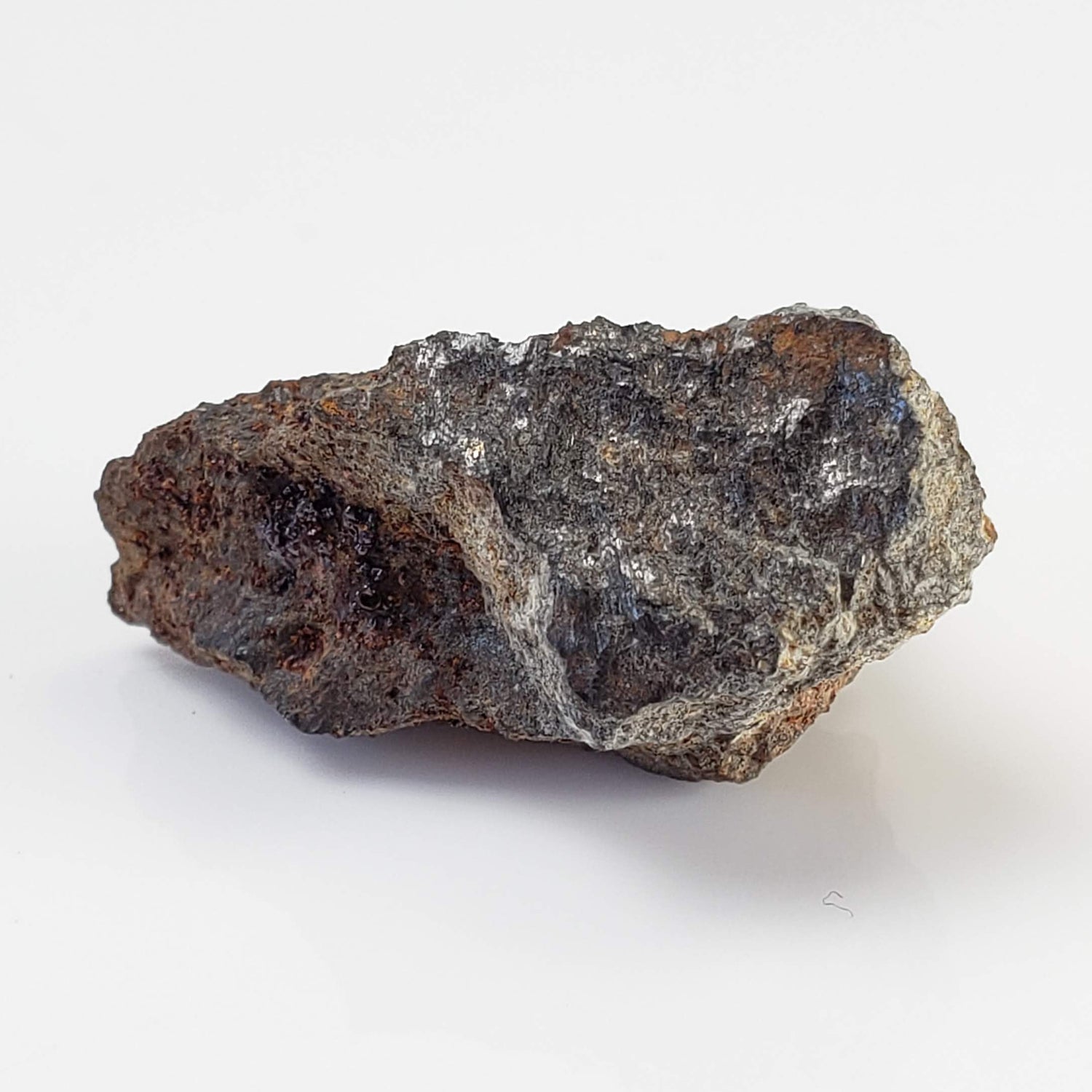 Météorite Zag | 4.77 Grams | Individuel Encrouté | H3-6 | Chute Observée Premium | Maroc