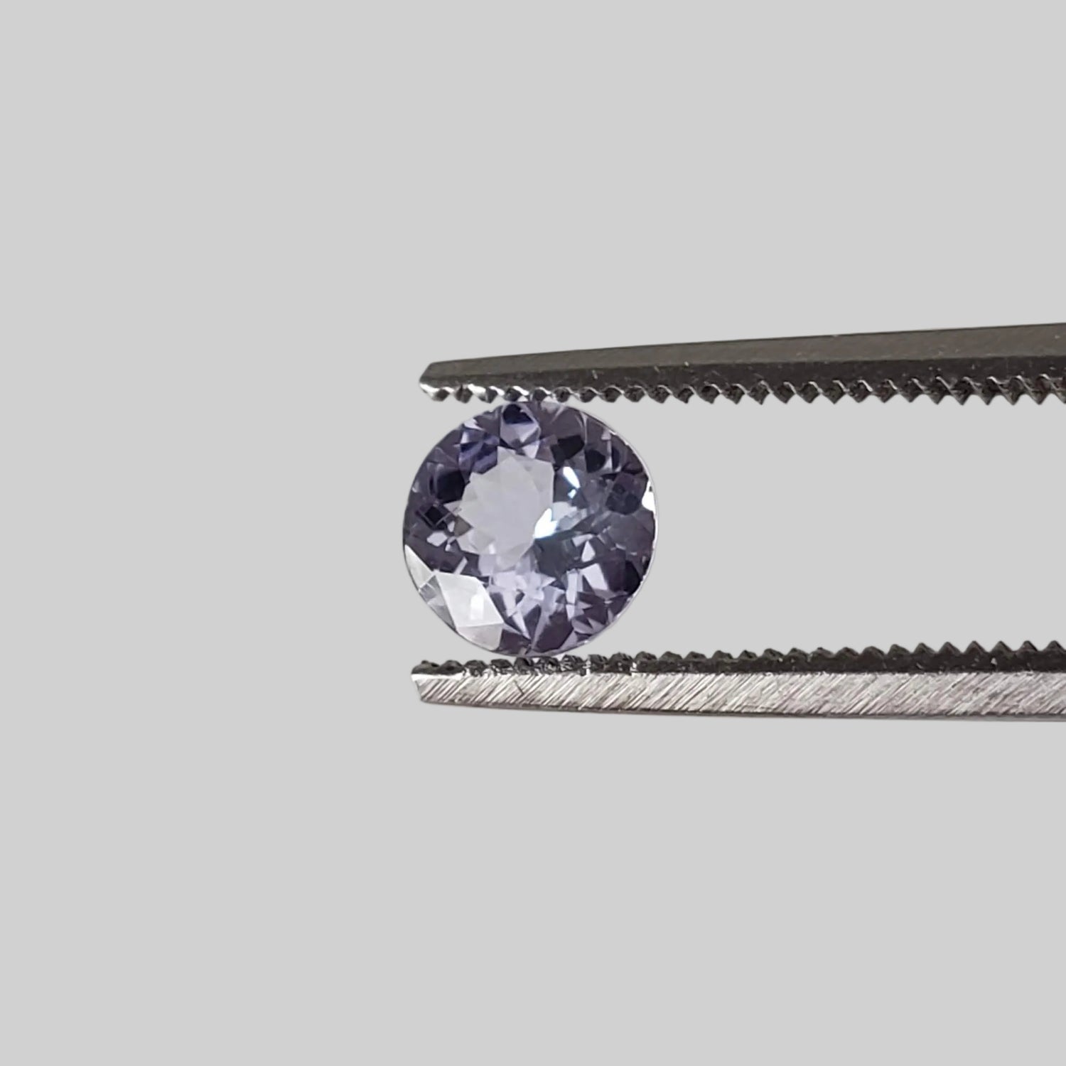 Tanzanite | Round Cut | 5.3mm 0.57ct | Tanzania