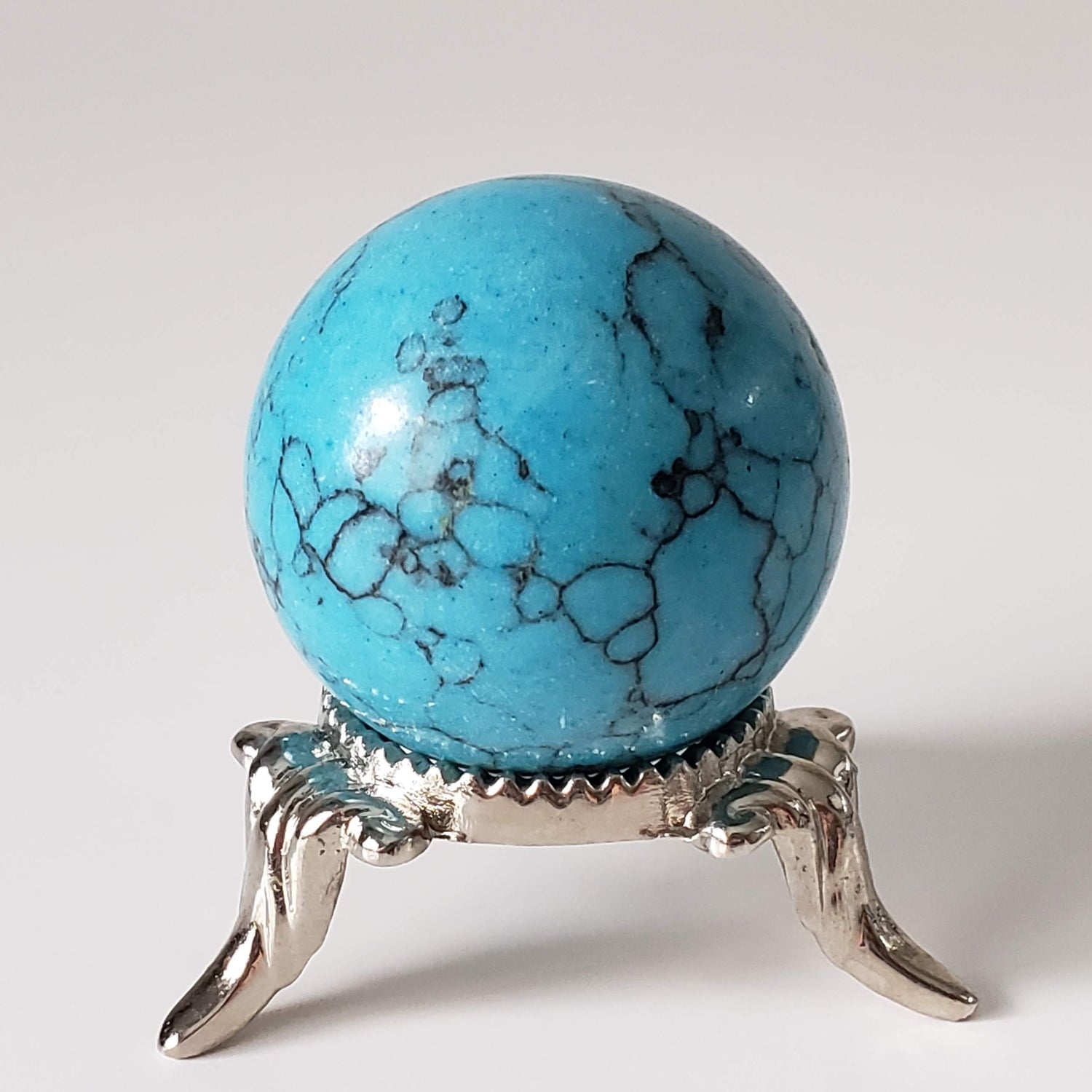 Sphère en howlite bleue | 30 mm 1.2 pouces | 30.8 grammes