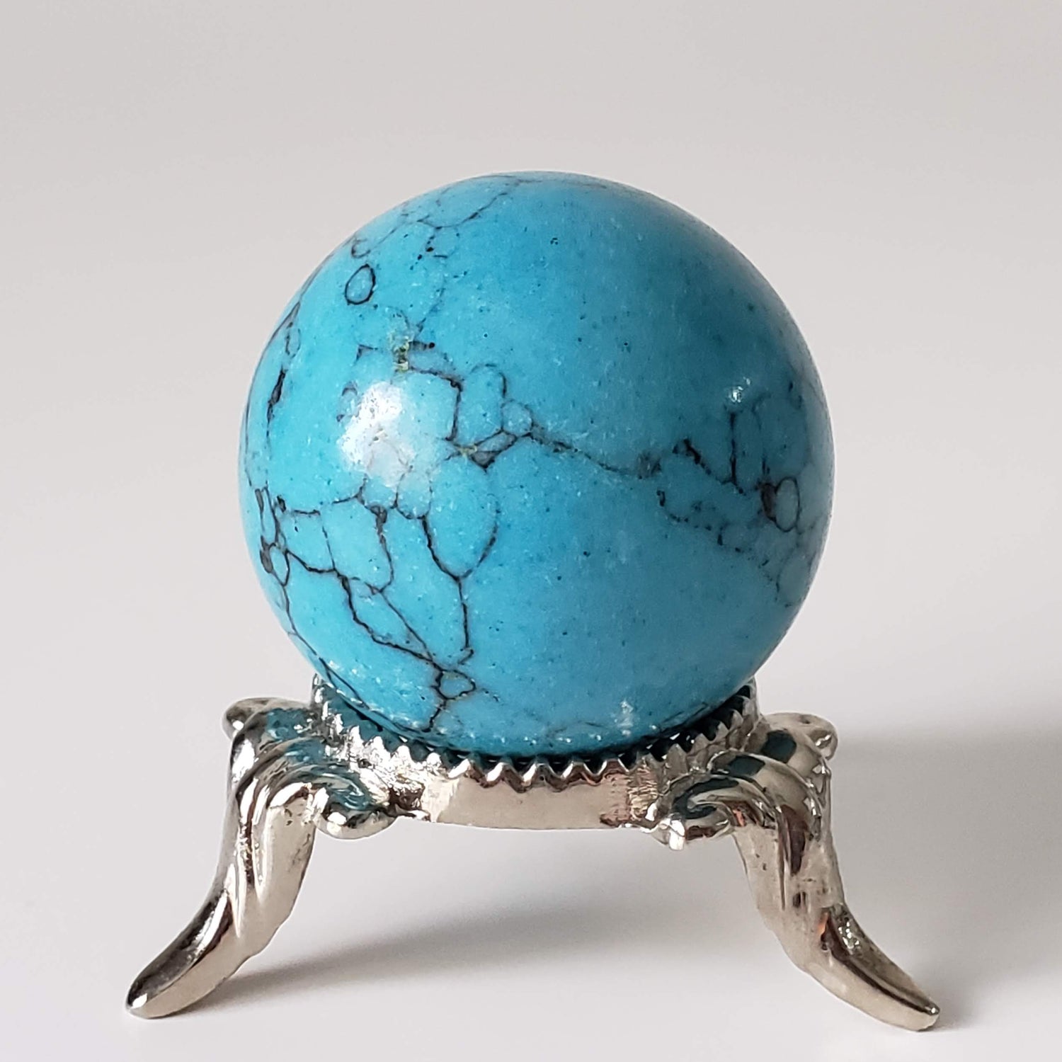 Sphère en howlite bleue | 30 mm 1.2 pouces | 30.8 grammes
