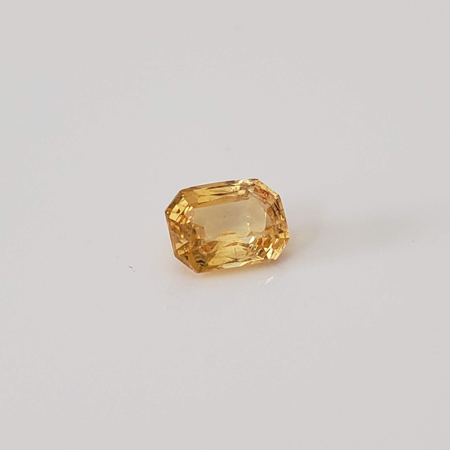 Sapphire | Octagon Cut | Golden Yellow | 6x4.3mm, 0.75ct