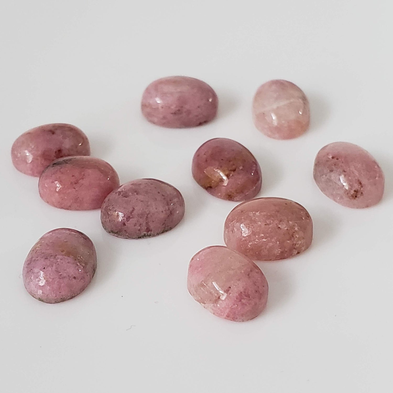 Rhodonite | 10 Piece Gemstone Lot | Oval Cabochon | Pink | 7.5-8.0x5.6-6.0mm 16.5tcw