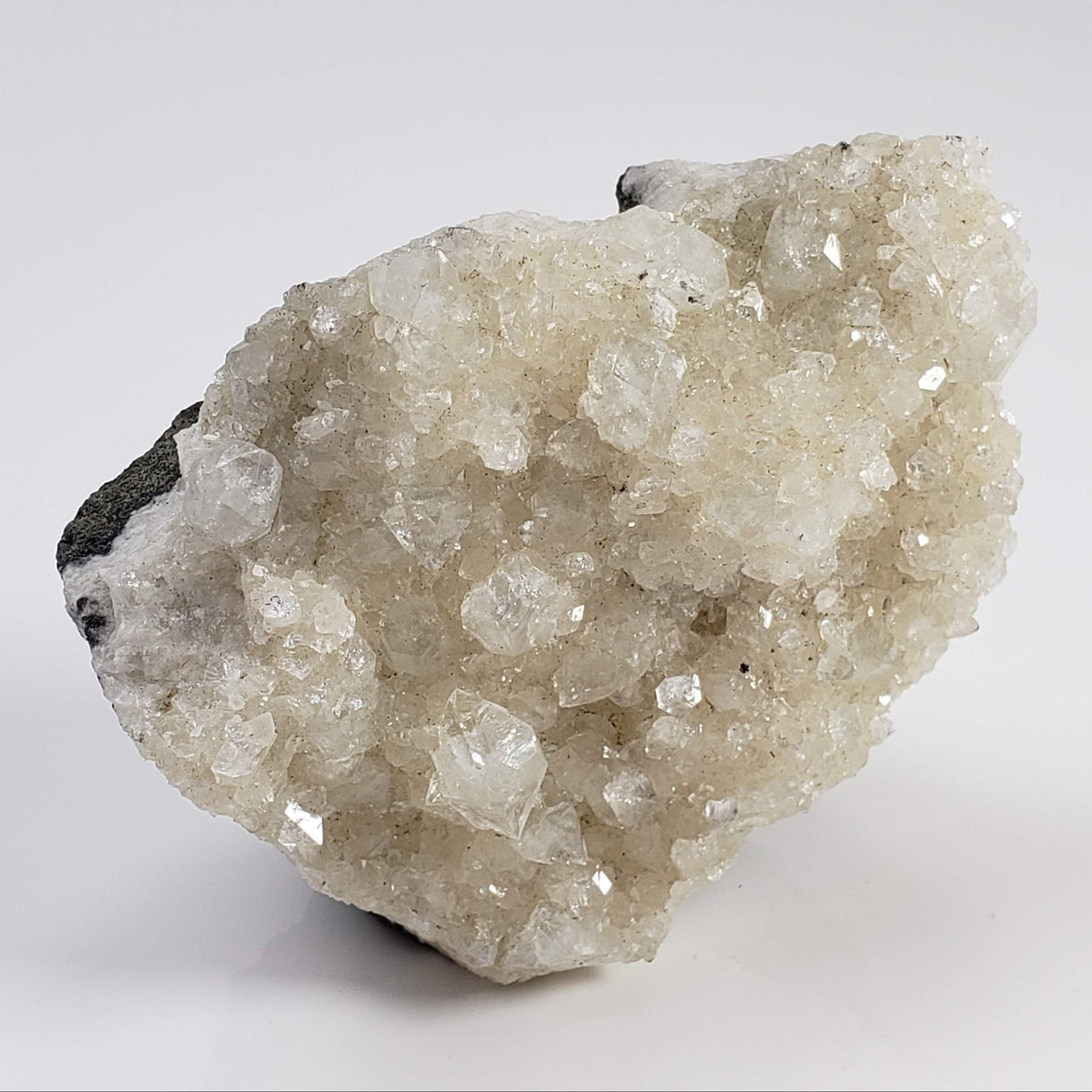 Cristal de groupe d'apophyllite | 137 grams | Mumbai, Inde