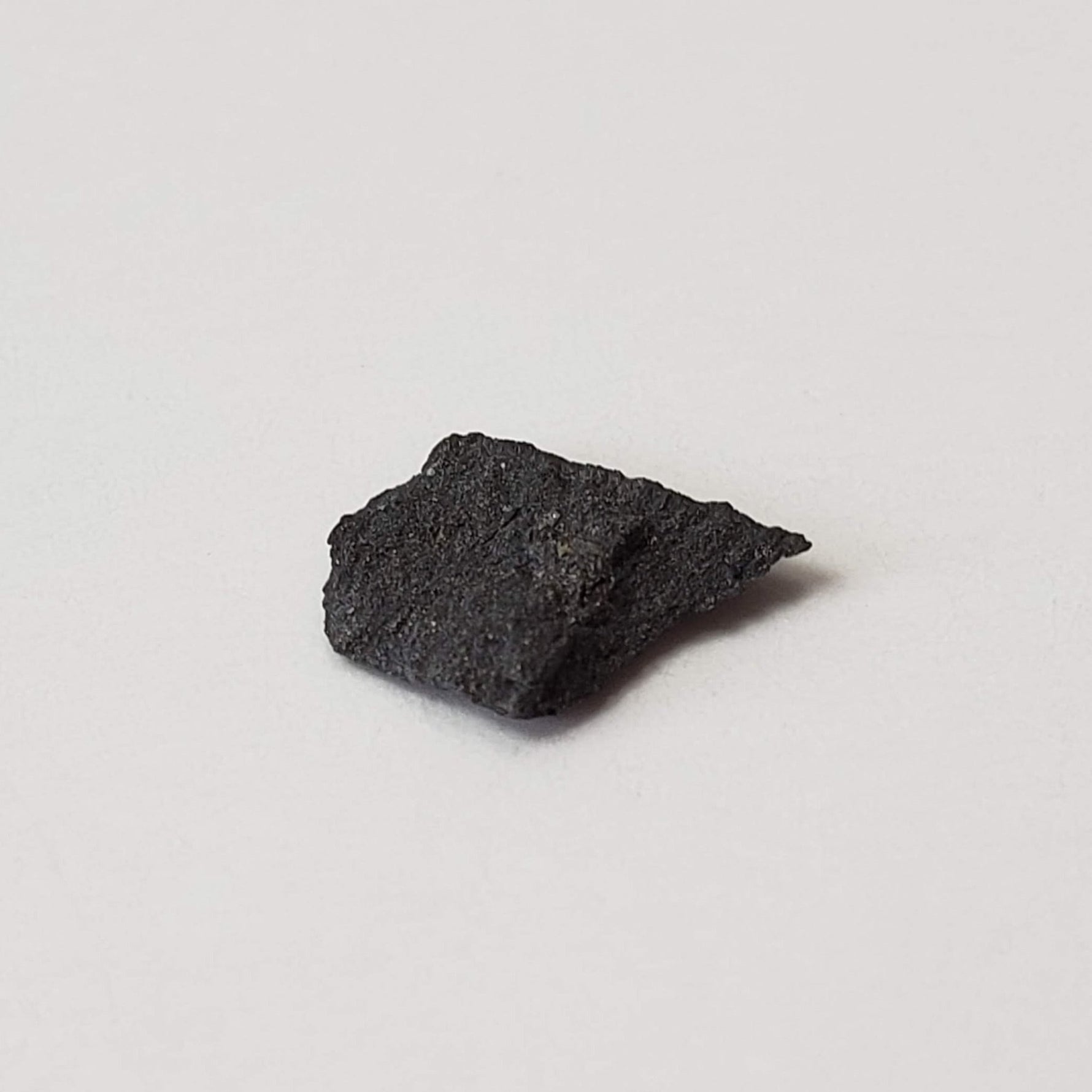  Abee Meteorite | 124 mg | Fragment | Rare Enstatite | EH4 Class | Observed Fall 1952 Canada | SO24 6