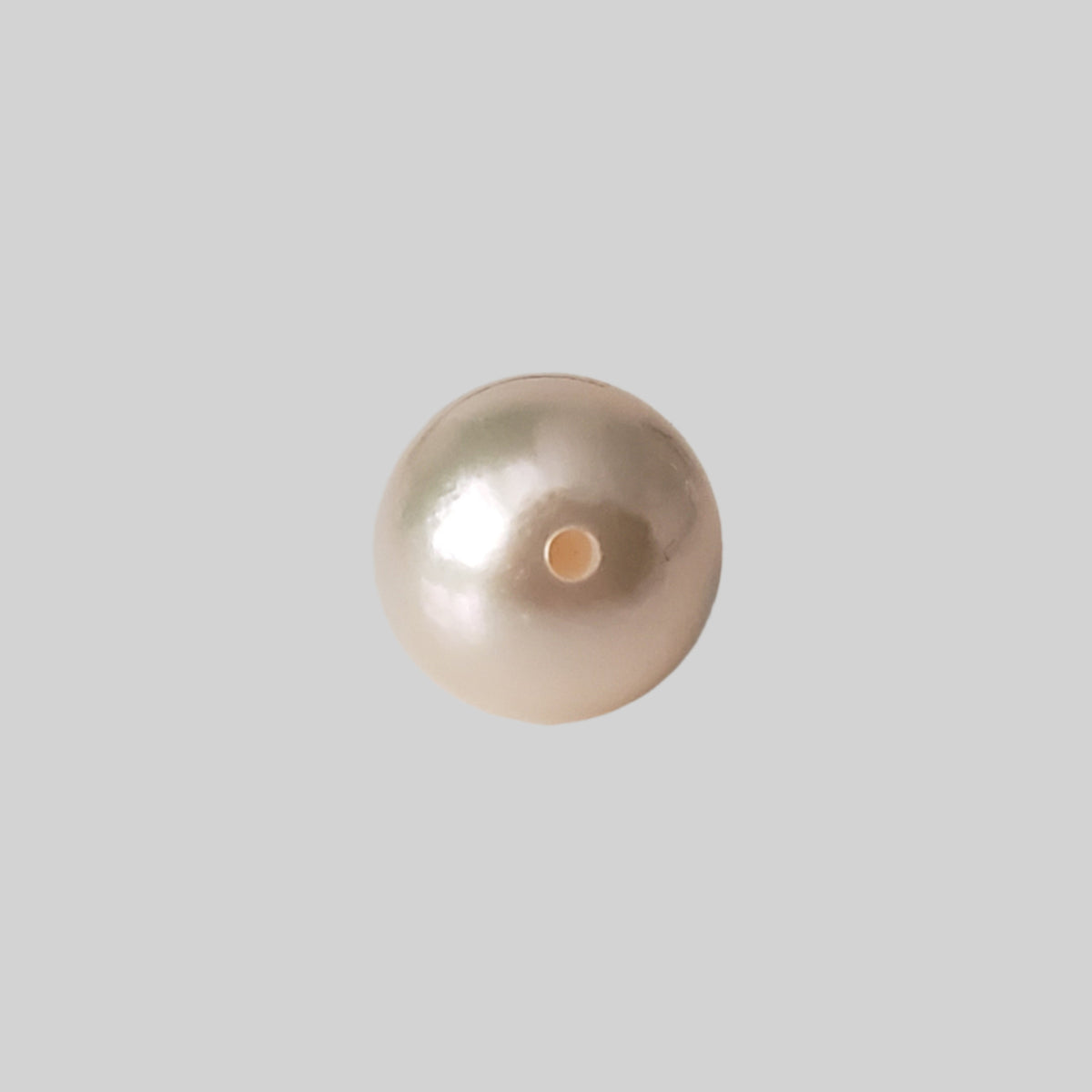  Akoya Pearl | White | Perfect Round | 7.6mm | Japan 3
