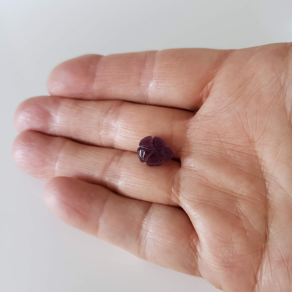 Amethyst | Carved Leaf Briolette | Purple | 12.5x10.5mm | Uruguay 5