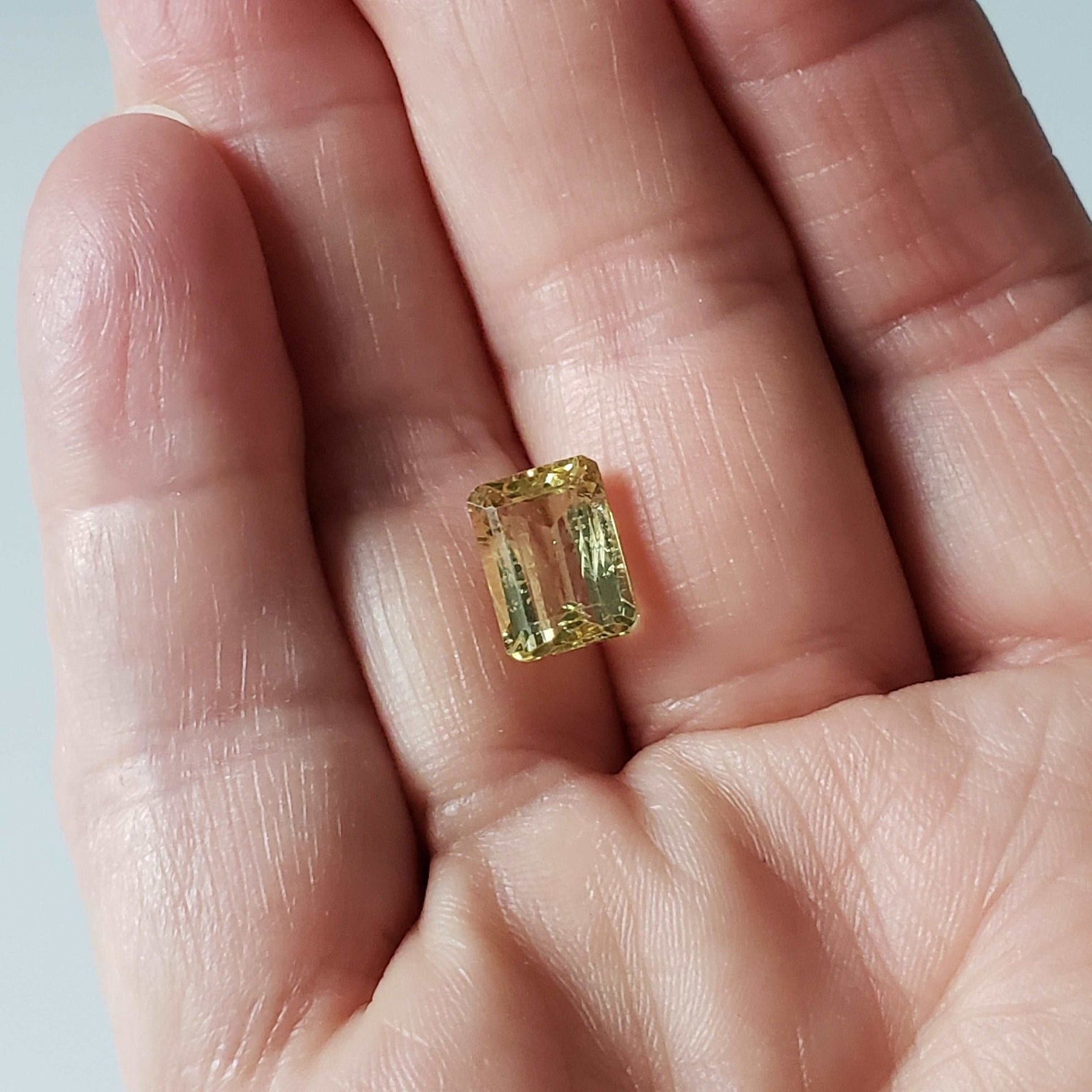  Apatite | Octagon Cut | Lemon Yellow | 11x8.3mm 5.0ct 8
