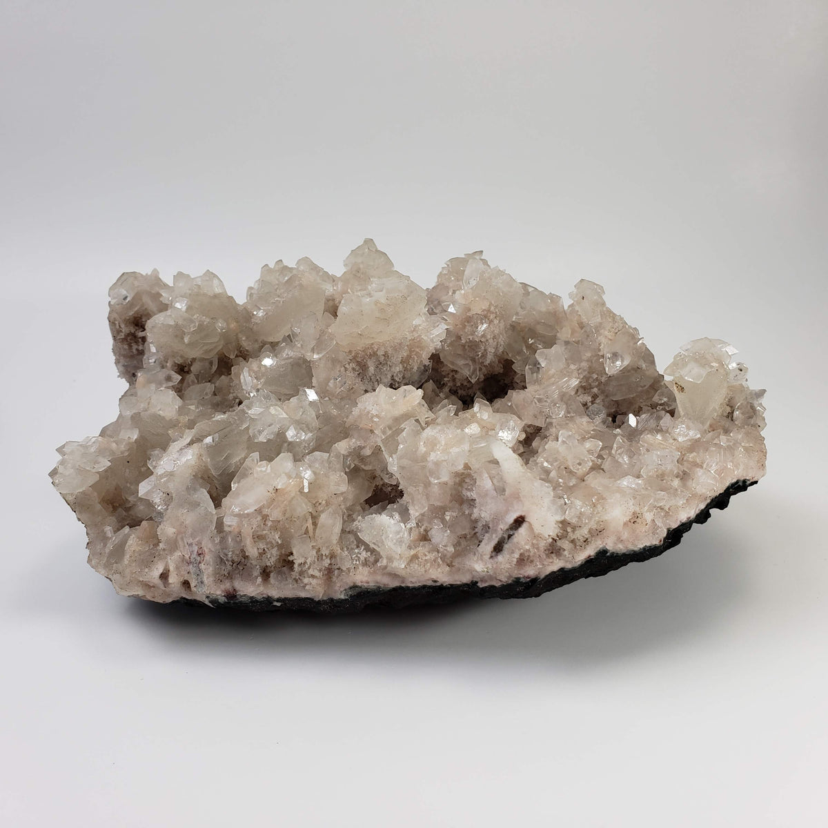  Apophyllite, Stilbite and Calcite on Chalcedony Druse | 2.46 kg | Jalgaon, India 2