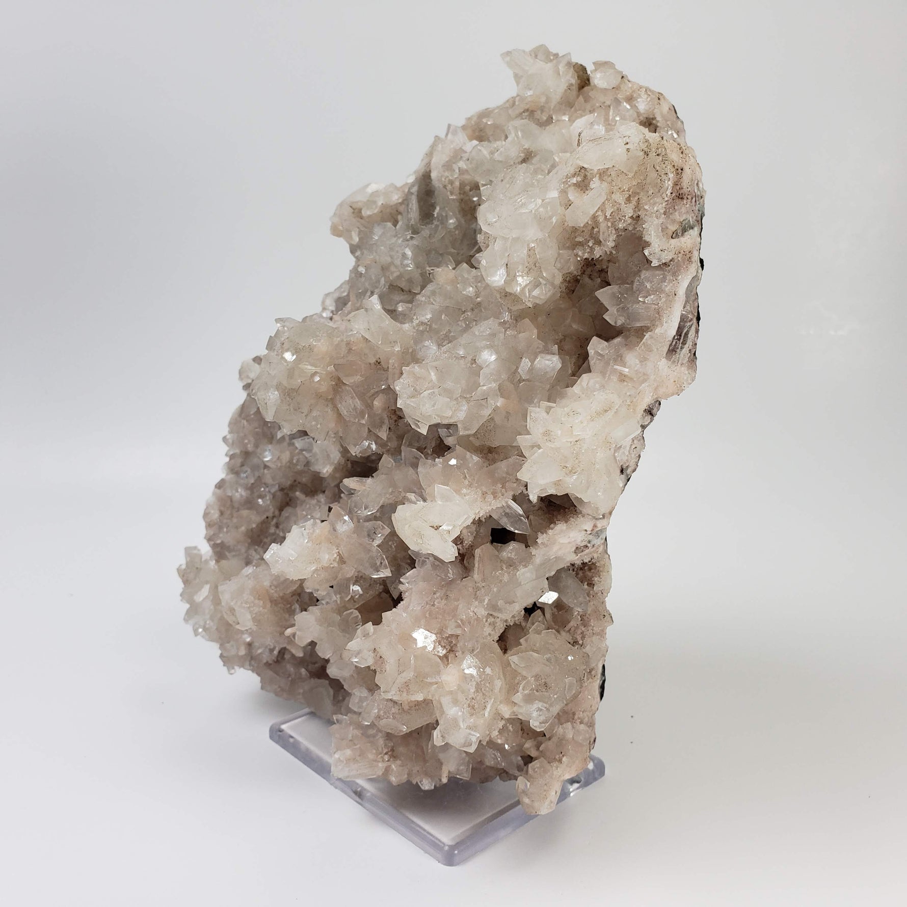  Apophyllite, Stilbite and Calcite on Chalcedony Druse | 2.46 kg | Jalgaon, India 5