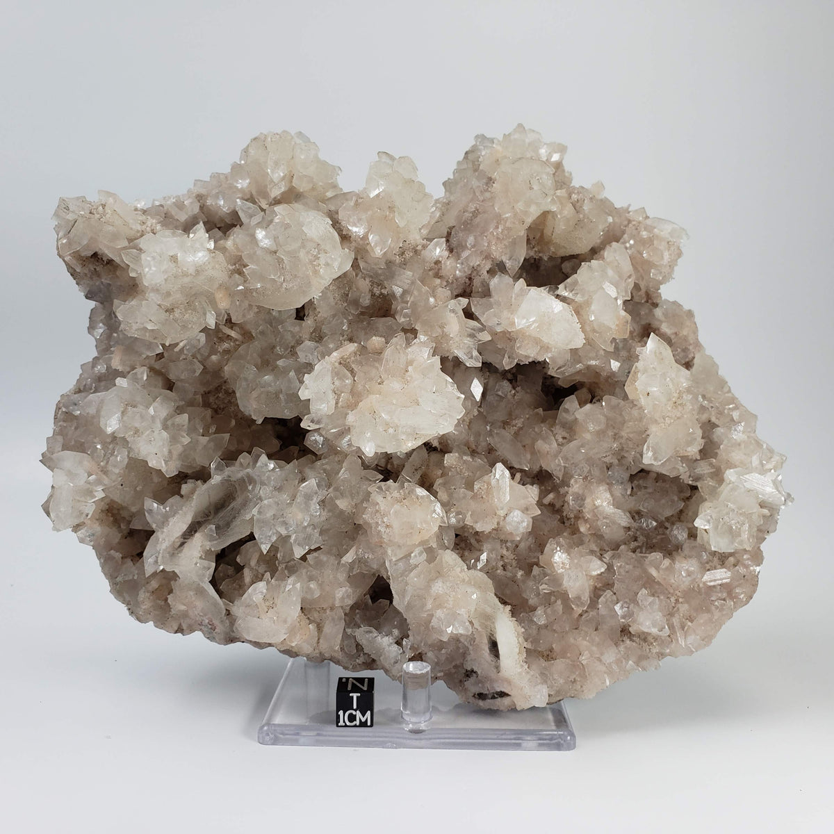  Apophyllite, Stilbite and Calcite on Chalcedony Druse | 2.46 kg | Jalgaon, India 