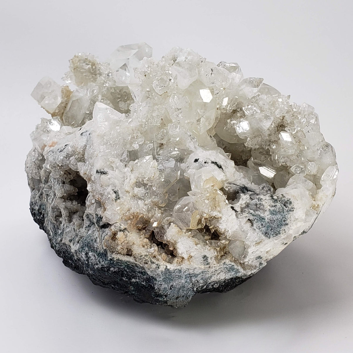  Apophyllite and Stilbite on Chalcedony Druse | 3.71 KG | Double Terminated Crystal | Jalgaon, India 6