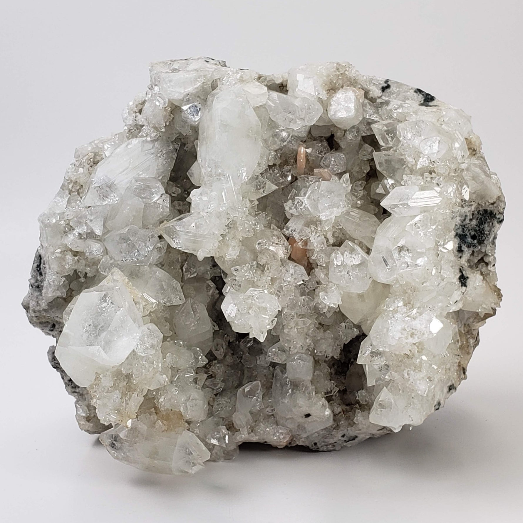  Apophyllite and Stilbite on Chalcedony Druse | 3.71 KG | Double Terminated Crystal | Jalgaon, India 1