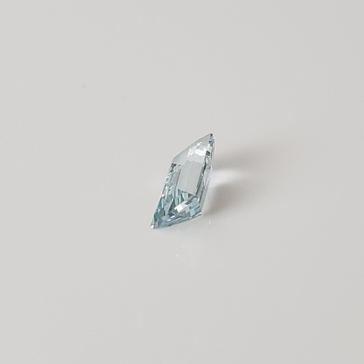  Aquamarine | Baguette Cut | Blue | 8x4mm 0.74ct 2