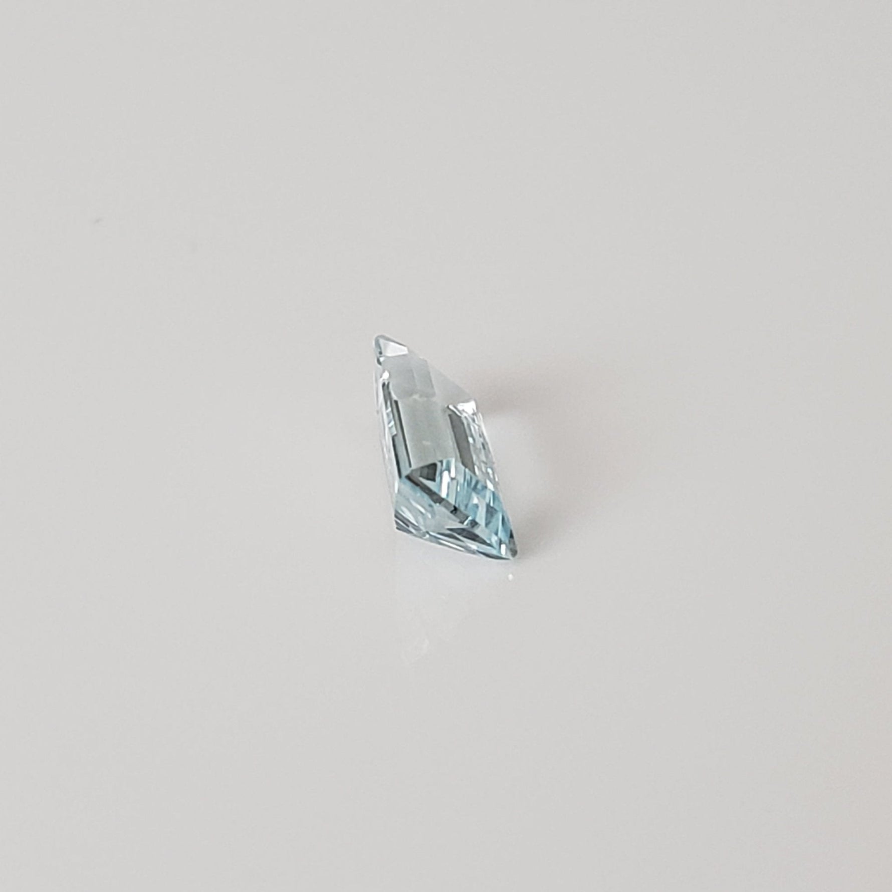  Aquamarine | Baguette Cut | Blue | 8x4mm 0.74ct 4