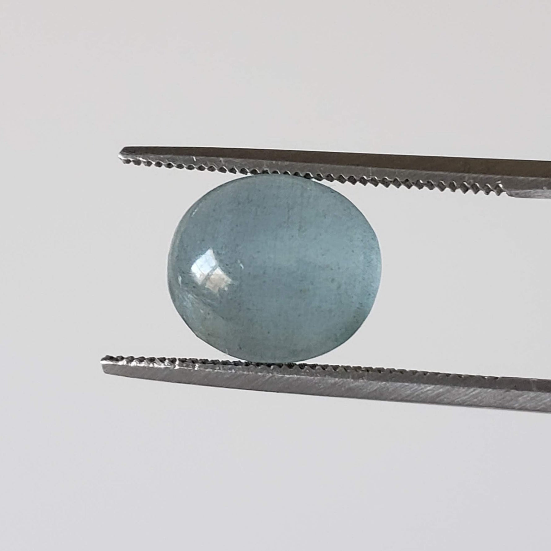  Aquamarine Cats Eye | Oval Cabochon | Light Grayish Blue | 10x8.8mm 4.1ct 2