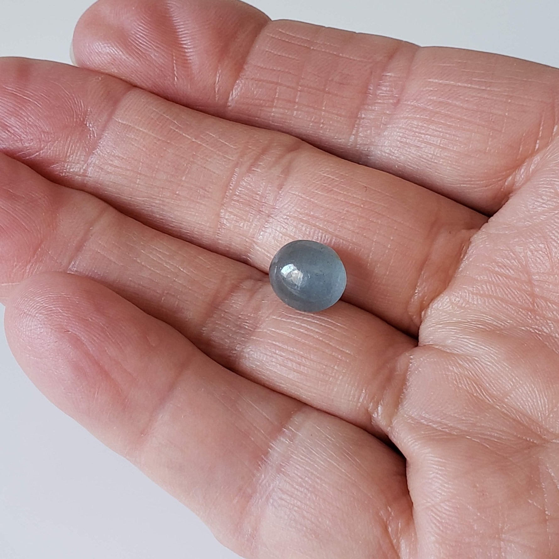  Aquamarine Cats Eye | Oval Cabochon | Light Grayish Blue | 10x8.8mm 4.1ct 5