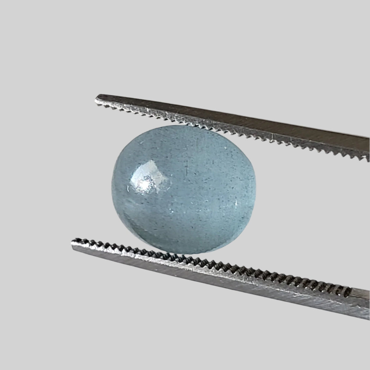  Aquamarine Cats Eye | Oval Cabochon | Light Grayish Blue | 10x8.8mm 4.1ct 1