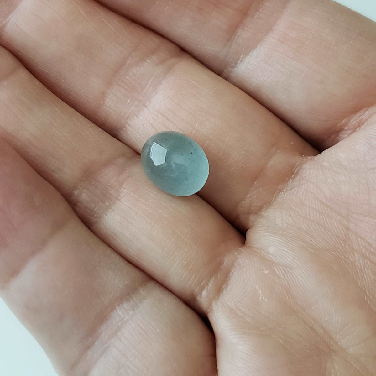   Aquamarine | Oval Cabochon | Light Grayish Blue | 11.3x9.1mm 4.85ct 