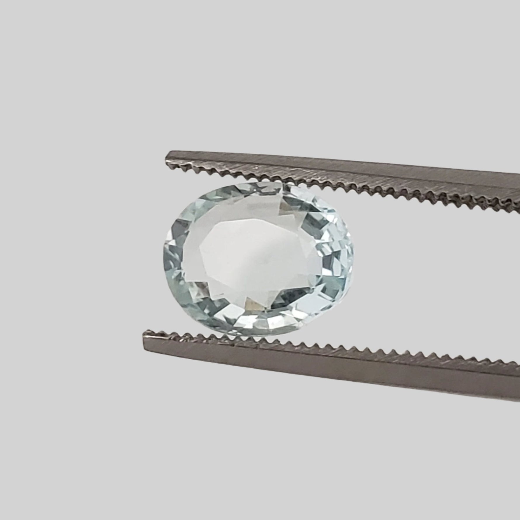  Aquamarine | Oval Cut | Medium Blue | 8x6 mm 1.25ct | Brazil 