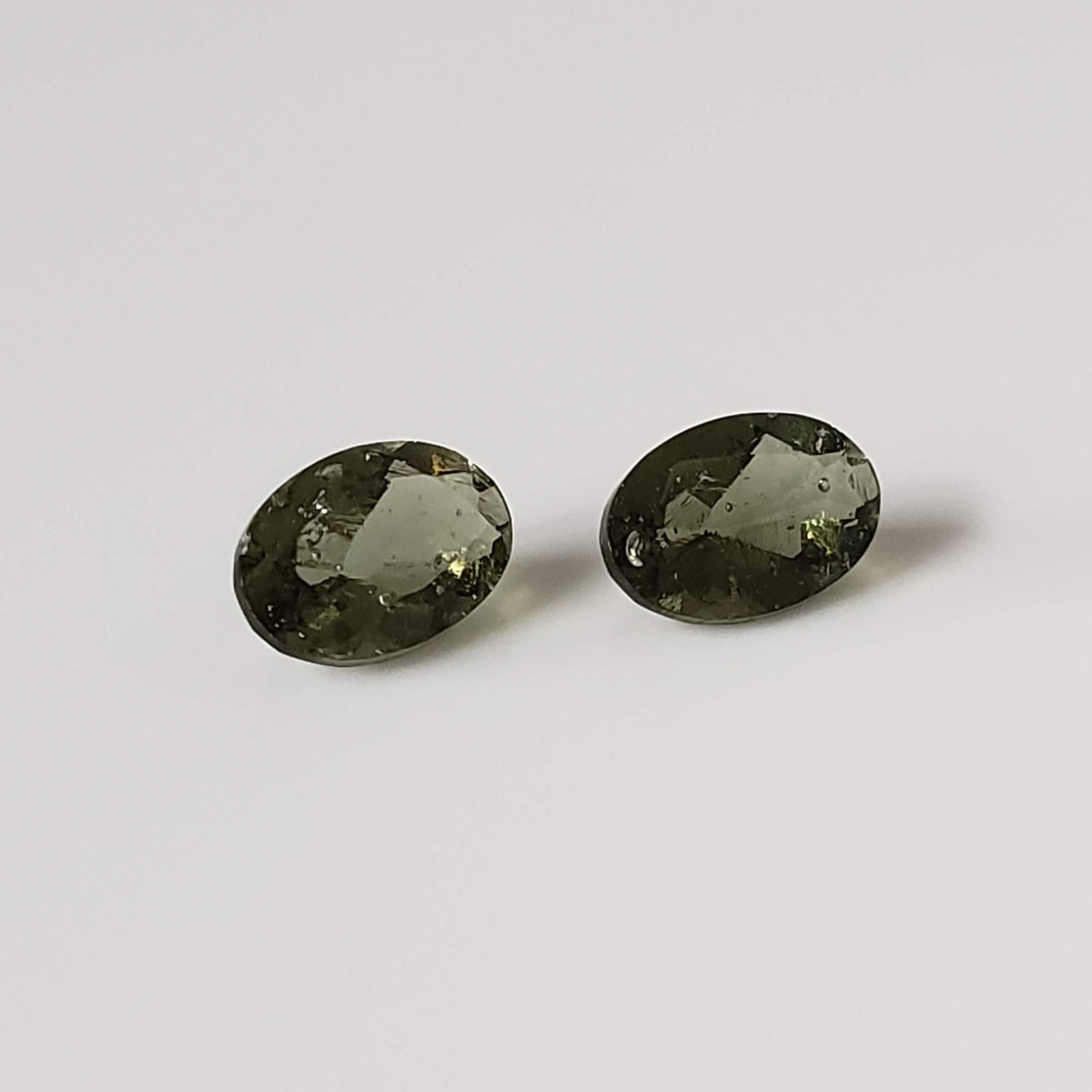  Authentic Moldavite | 2 Piece Lot | Oval Cut | 6x4mm | Chlum Region, Czech Republic 3