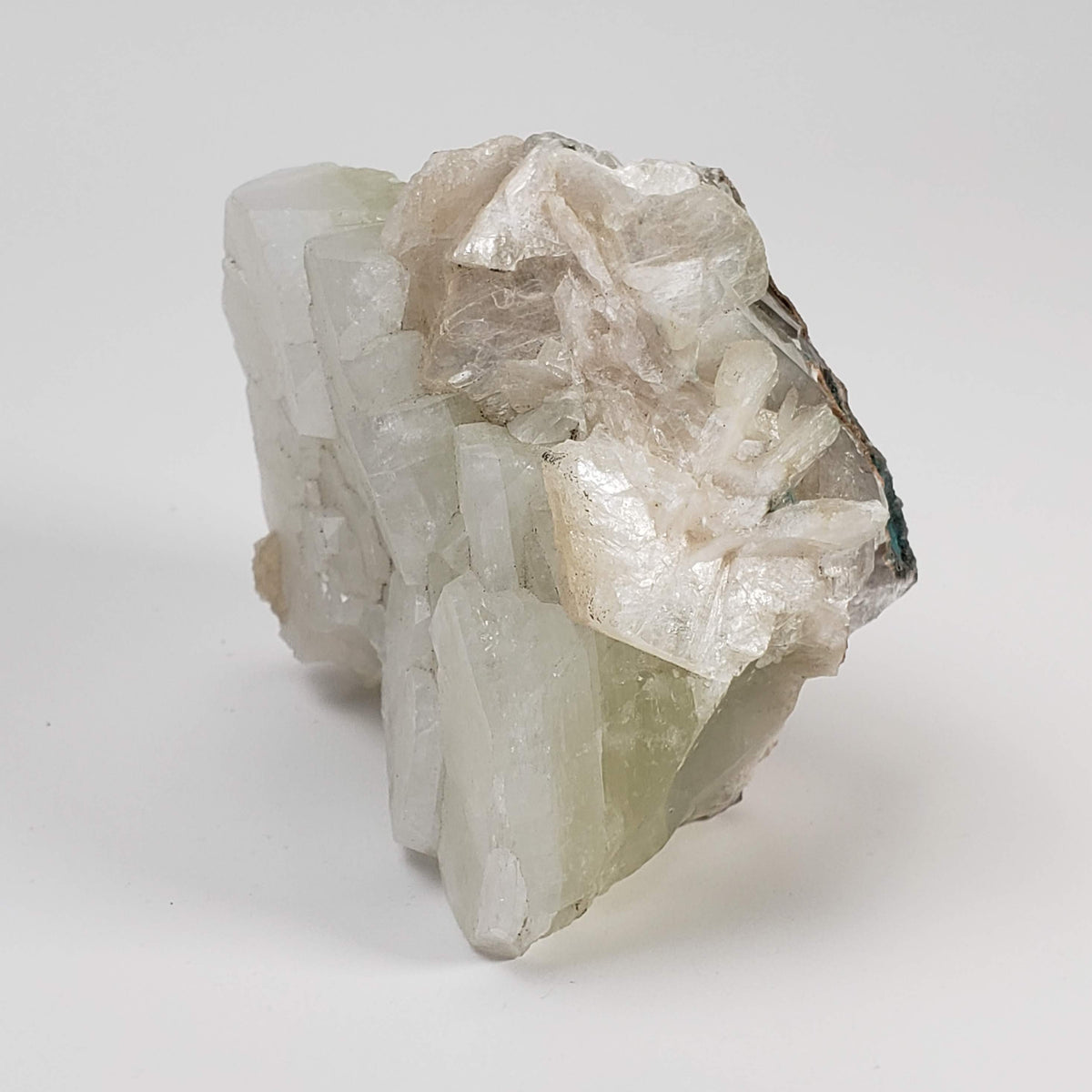 Calcite, Stilbite and Apophyllite Crystal Cluster | 185 gr | Jalgaon, India 7