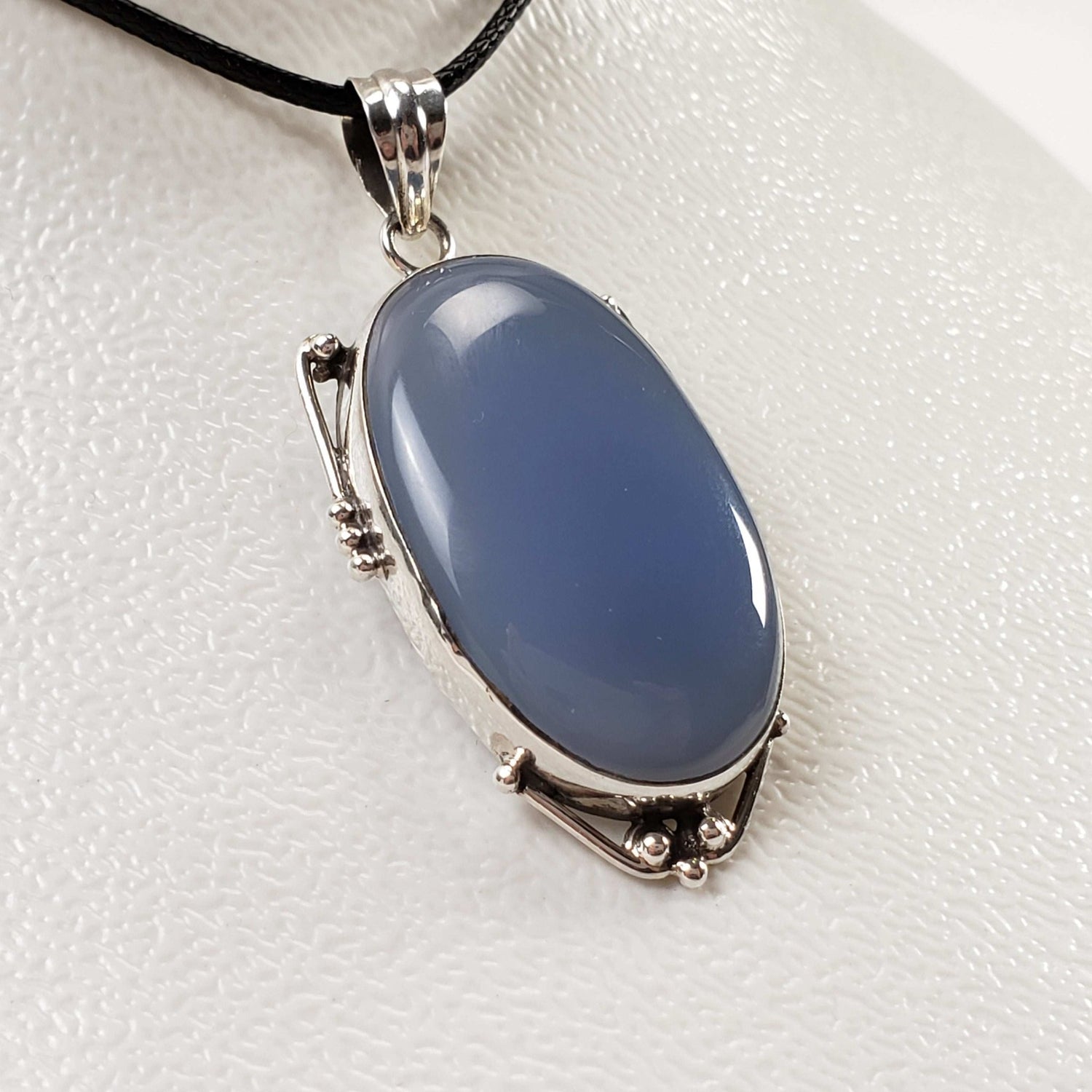  Chalcedony Pendant | 925 Sterling Silver 1