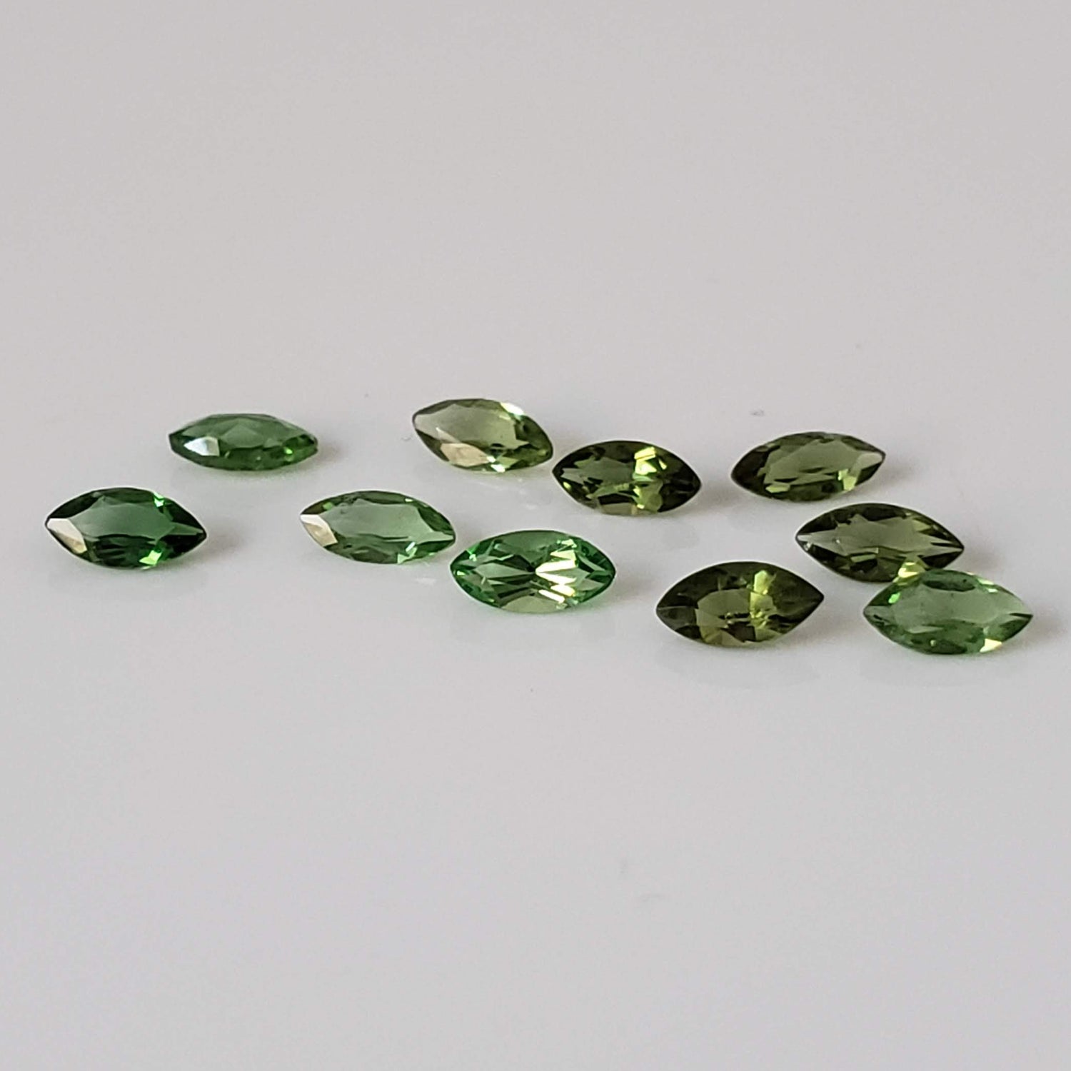  Chrome Tourmaline | 10 Piece Lot | Marquise Cut | Green | 4x2mm 0.71tcw 