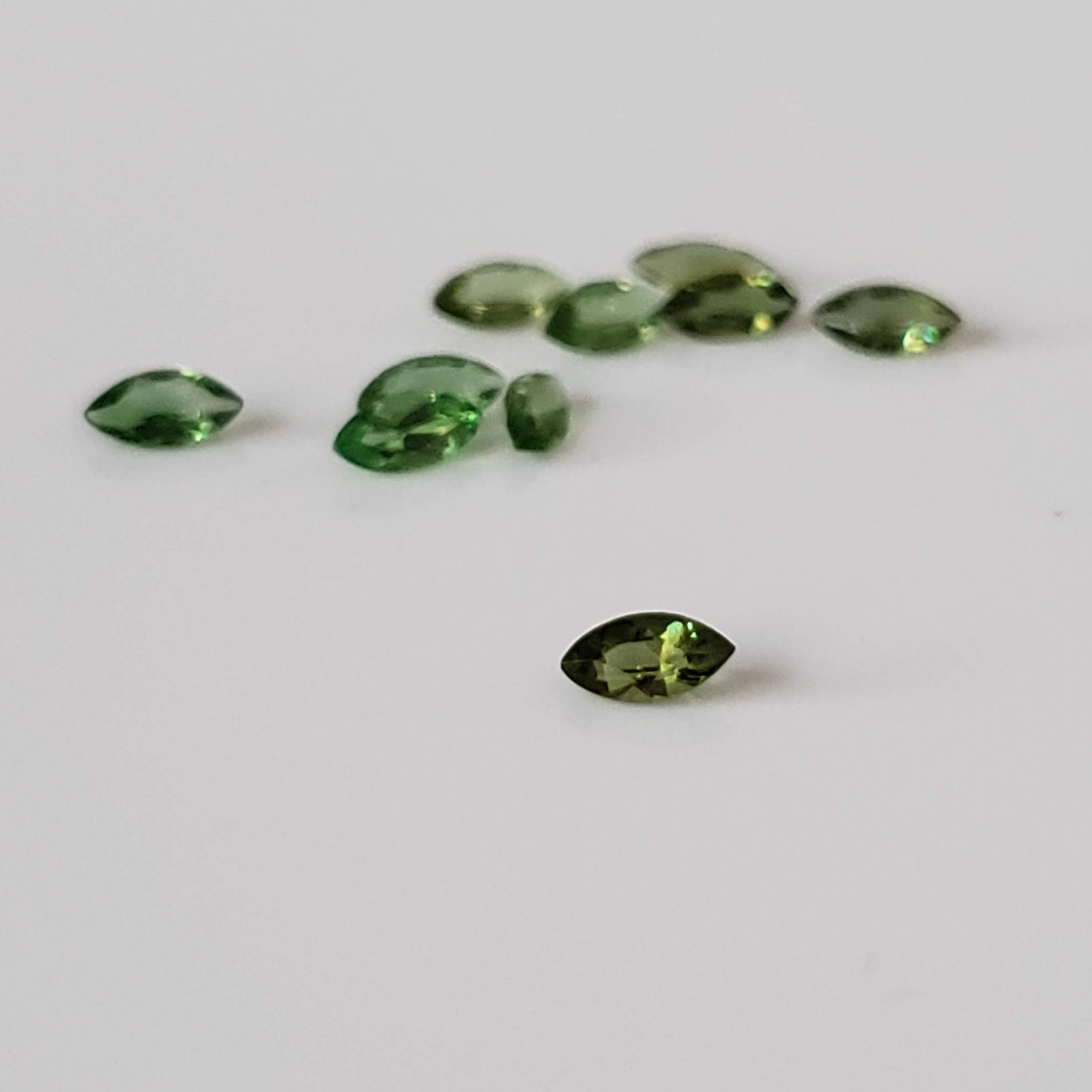  Chrome Tourmaline | 10 Piece Lot | Marquise Cut | Green | 4x2mm 0.71tcw 2