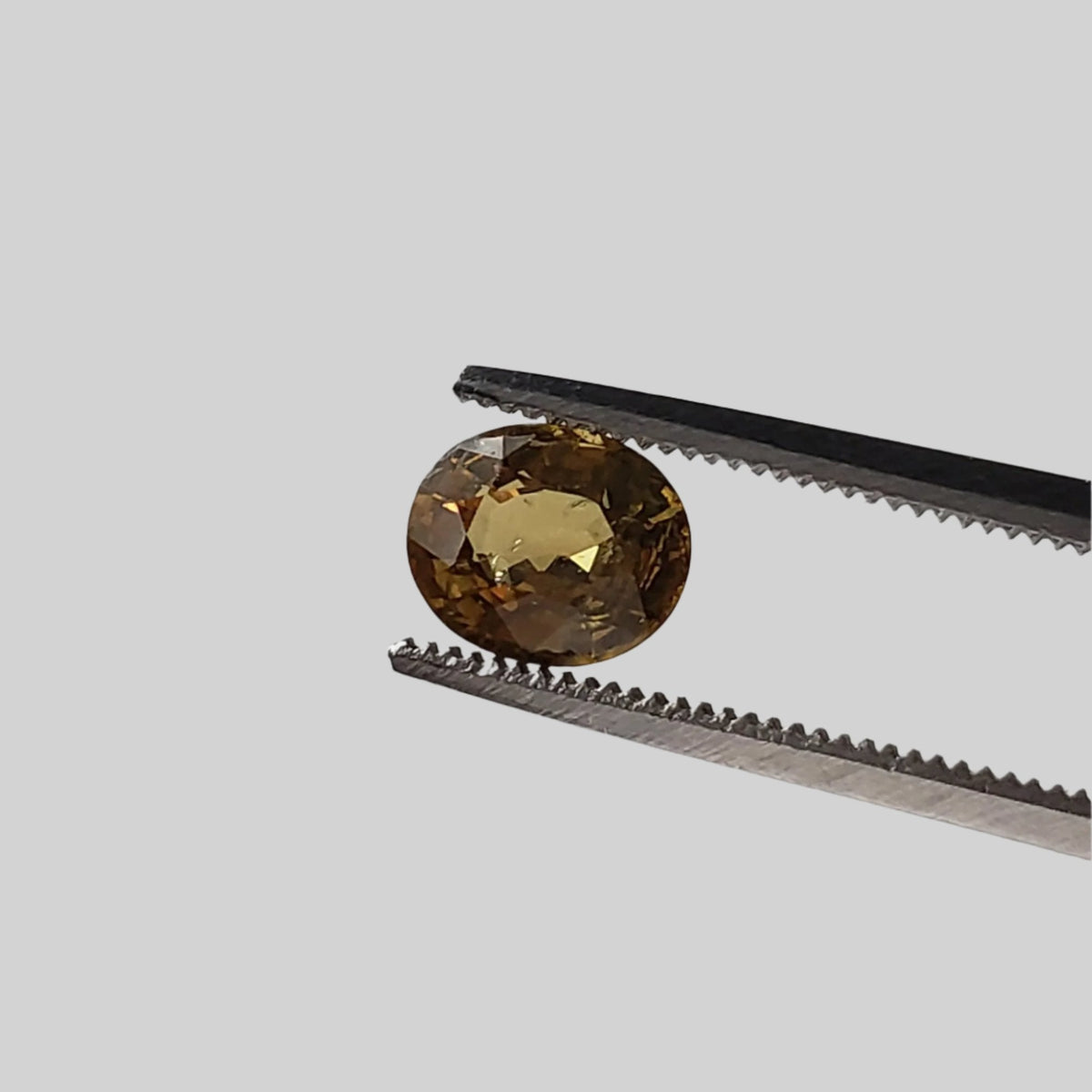  Chrysoberyl | Oval Cut | Yellow | 6.5x5.5mm 1.0ct 