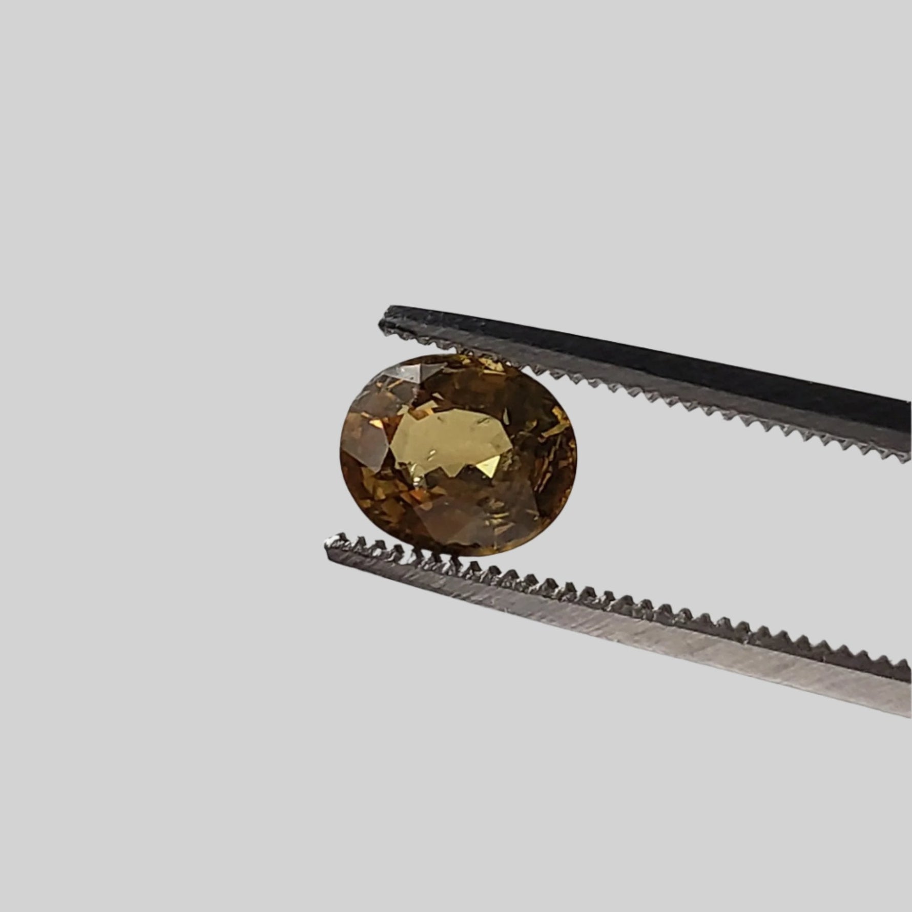  Chrysoberyl | Oval Cut | Yellow | 6.5x5.5mm 1.0ct 