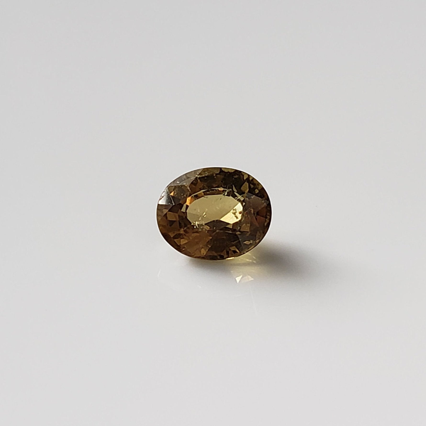  Chrysoberyl | Oval Cut | Yellow | 6.5x5.5mm 1.0ct 3