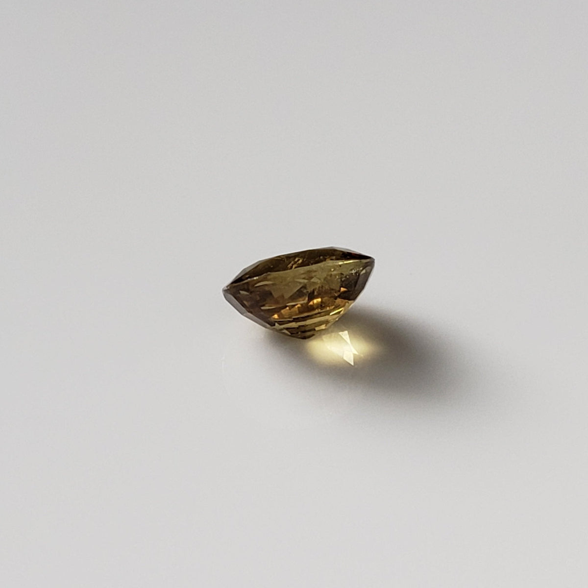  Chrysoberyl | Oval Cut | Yellow | 6.5x5.5mm 1.0ct 5