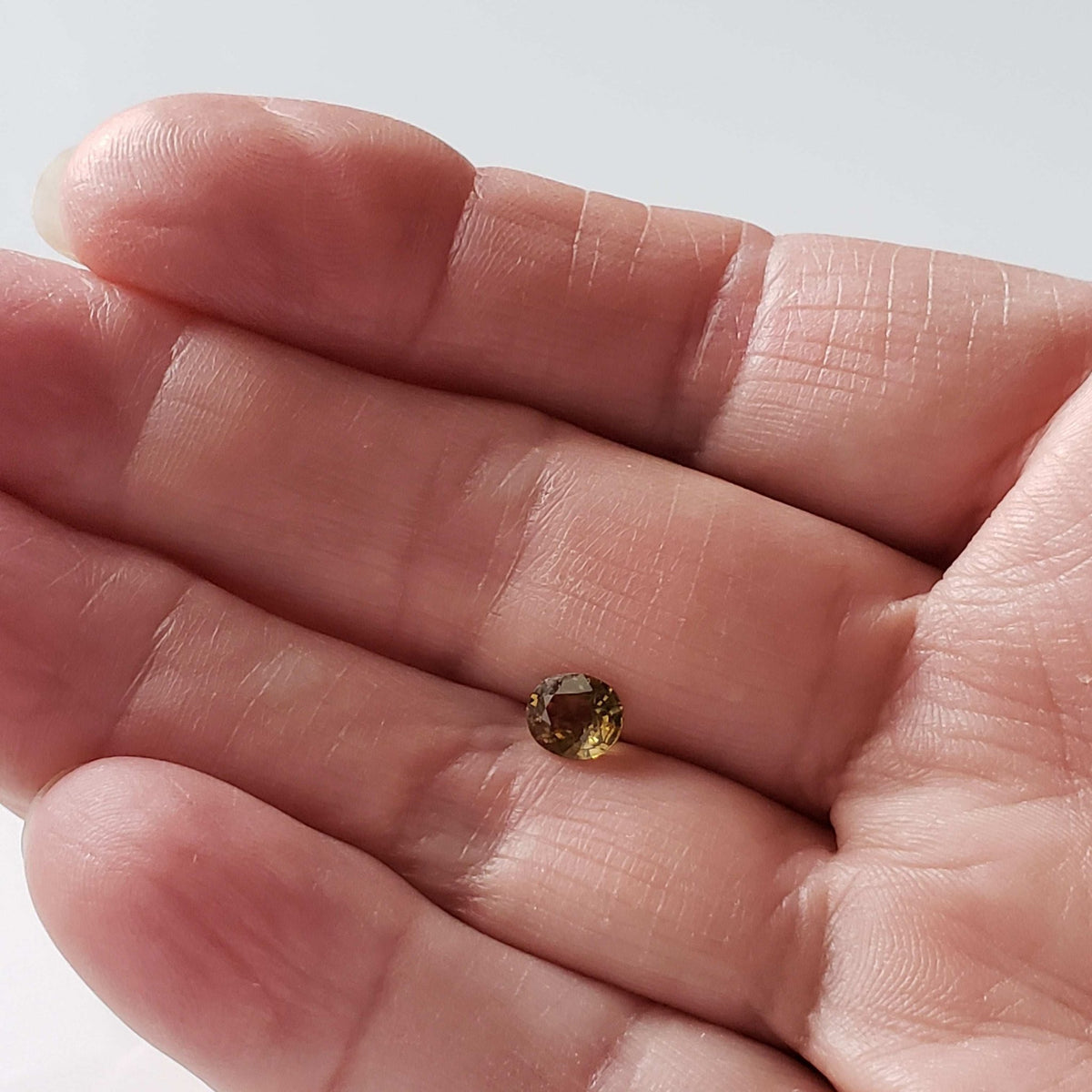  Chrysoberyl | Oval Cut | Yellow | 6.5x5.5mm 1.0ct 7