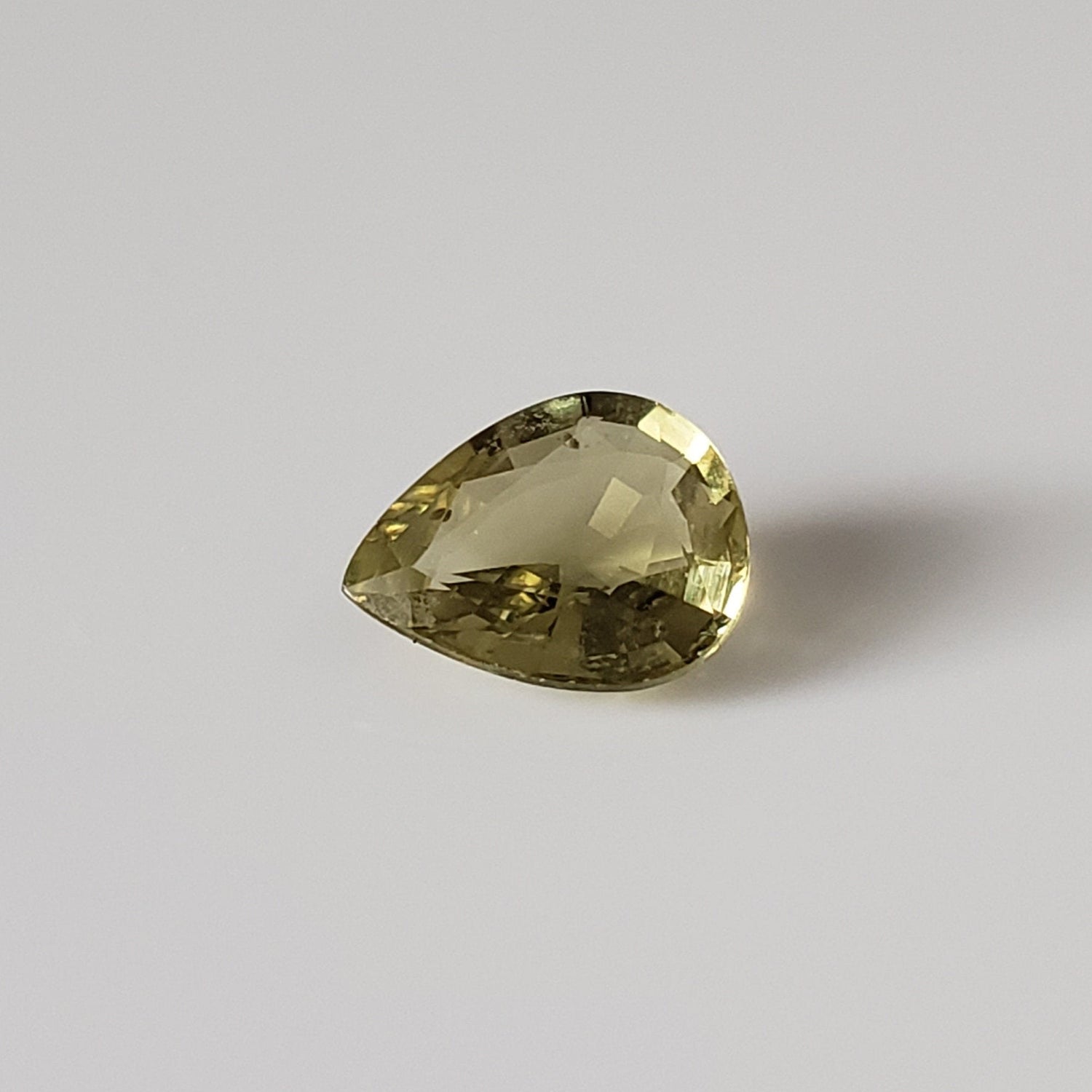  Chrysoberyl | Pear Shape Cut | Yellow | 7.3x5.8mm 1.0ct 1