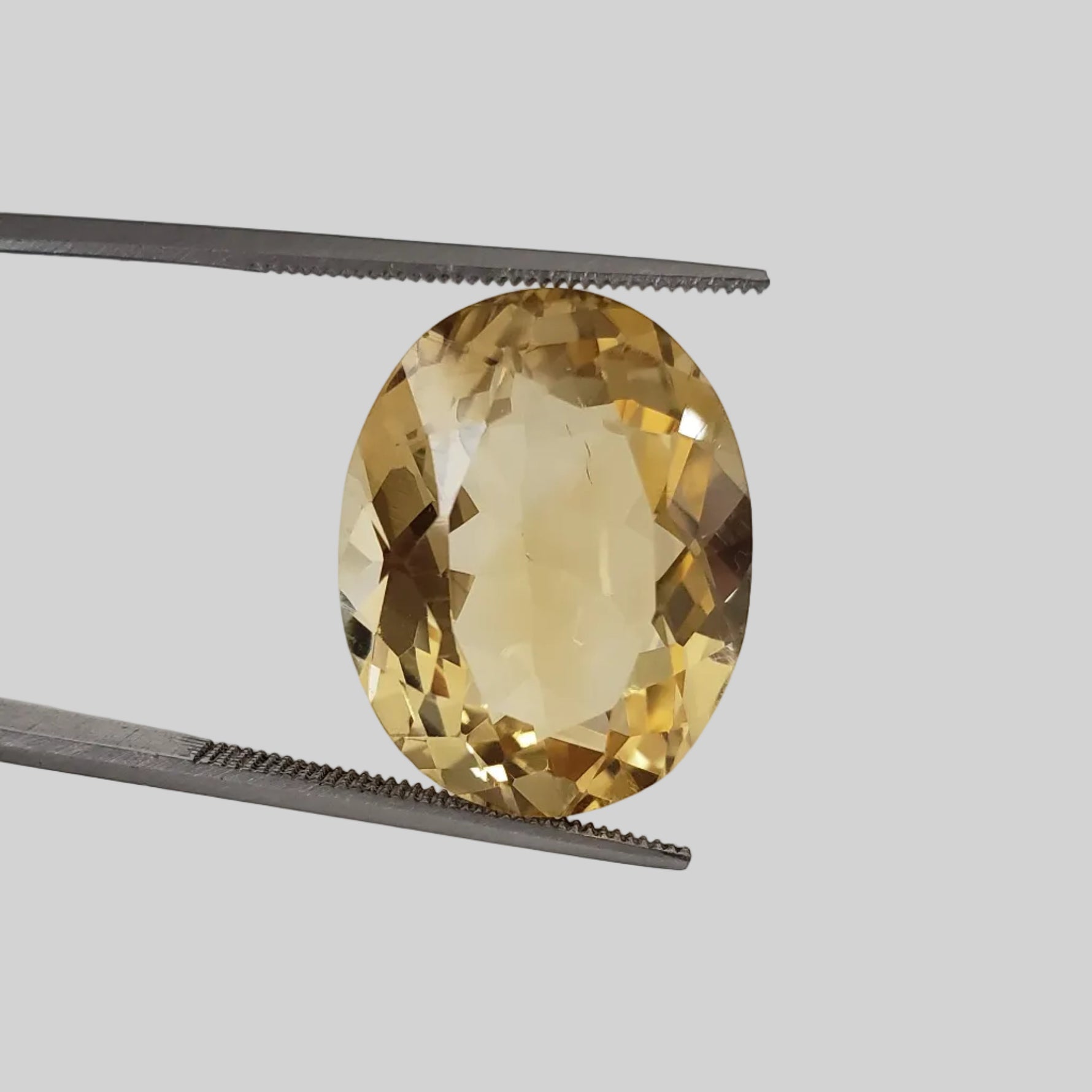  Citrine | Unheated Citrine | Oval Cut | Golden Yellow | 19.9x15.7mm 17.44ct | Madagascar 1