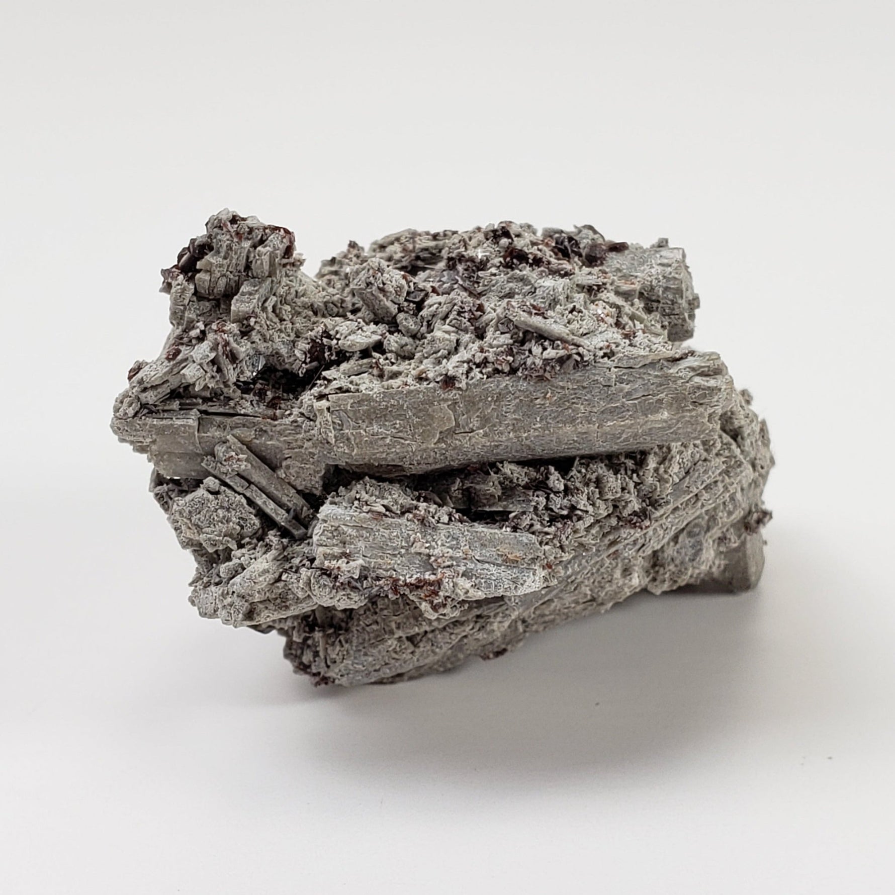  Elpidite Crystal | 15.2 grams | Mont Saint-Hilaire, Quebec, Canada | SO24 