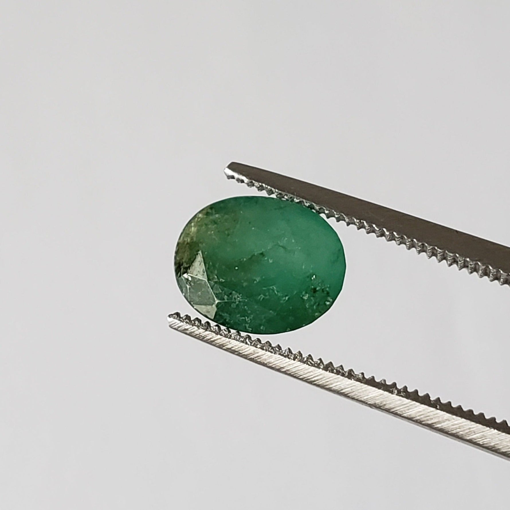  Emerald | Oval Cut | 8.6x6.8mm 1.5ct | SO24 
