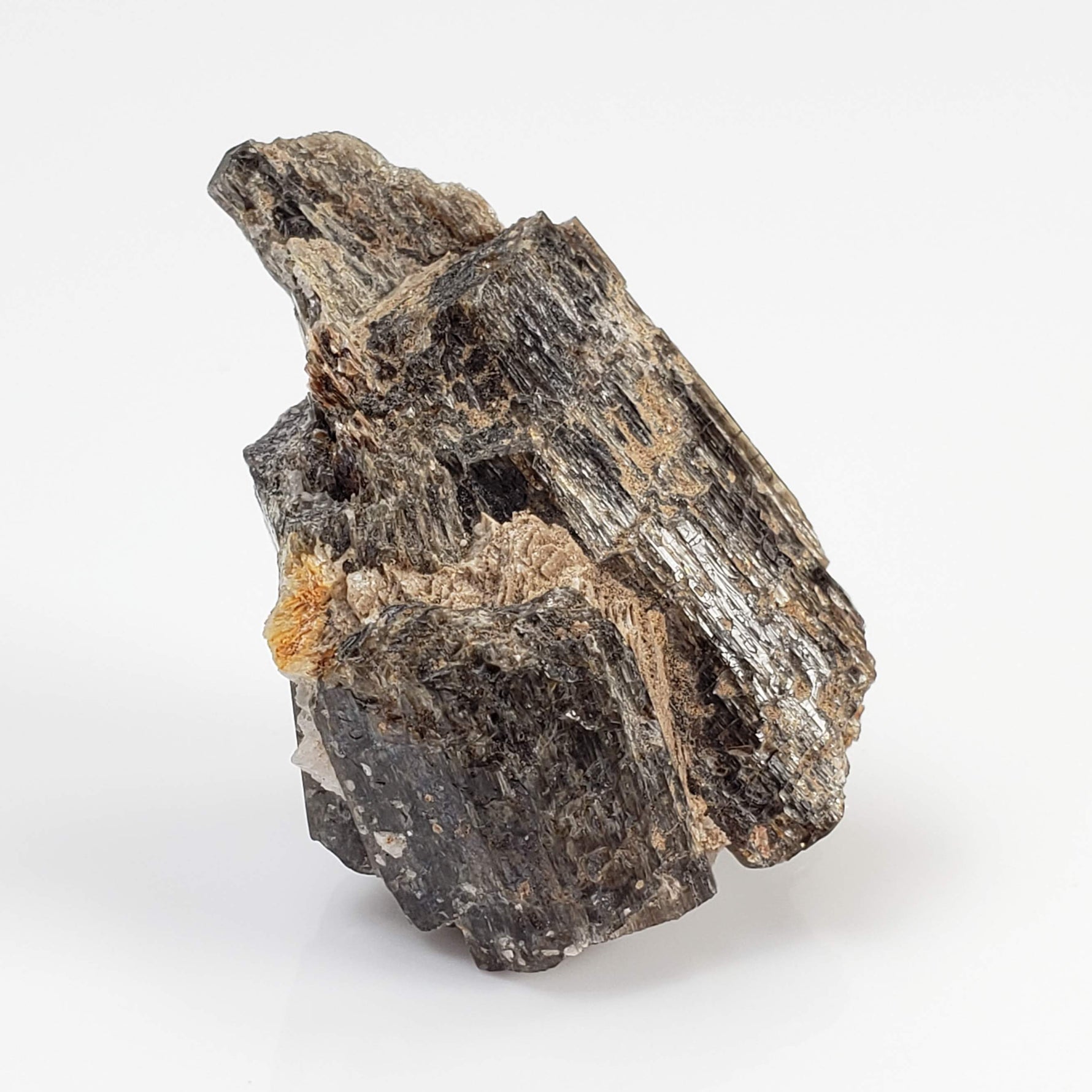  Fluor-Richterite with Calcite Crystal | Rare Mineral | 14.1 grams | Wilberforce, Ontario, Canada 