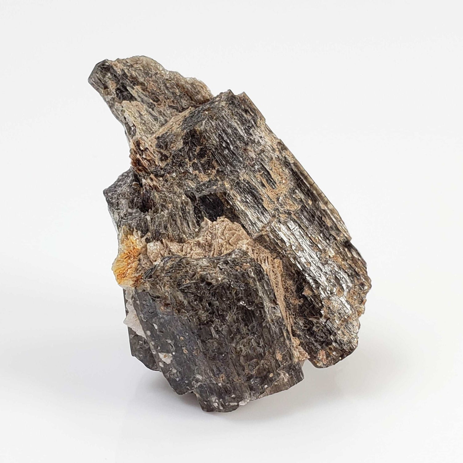  Fluor-Richterite with Calcite Crystal | Rare Mineral | 14.1 grams | Wilberforce, Ontario, Canada 