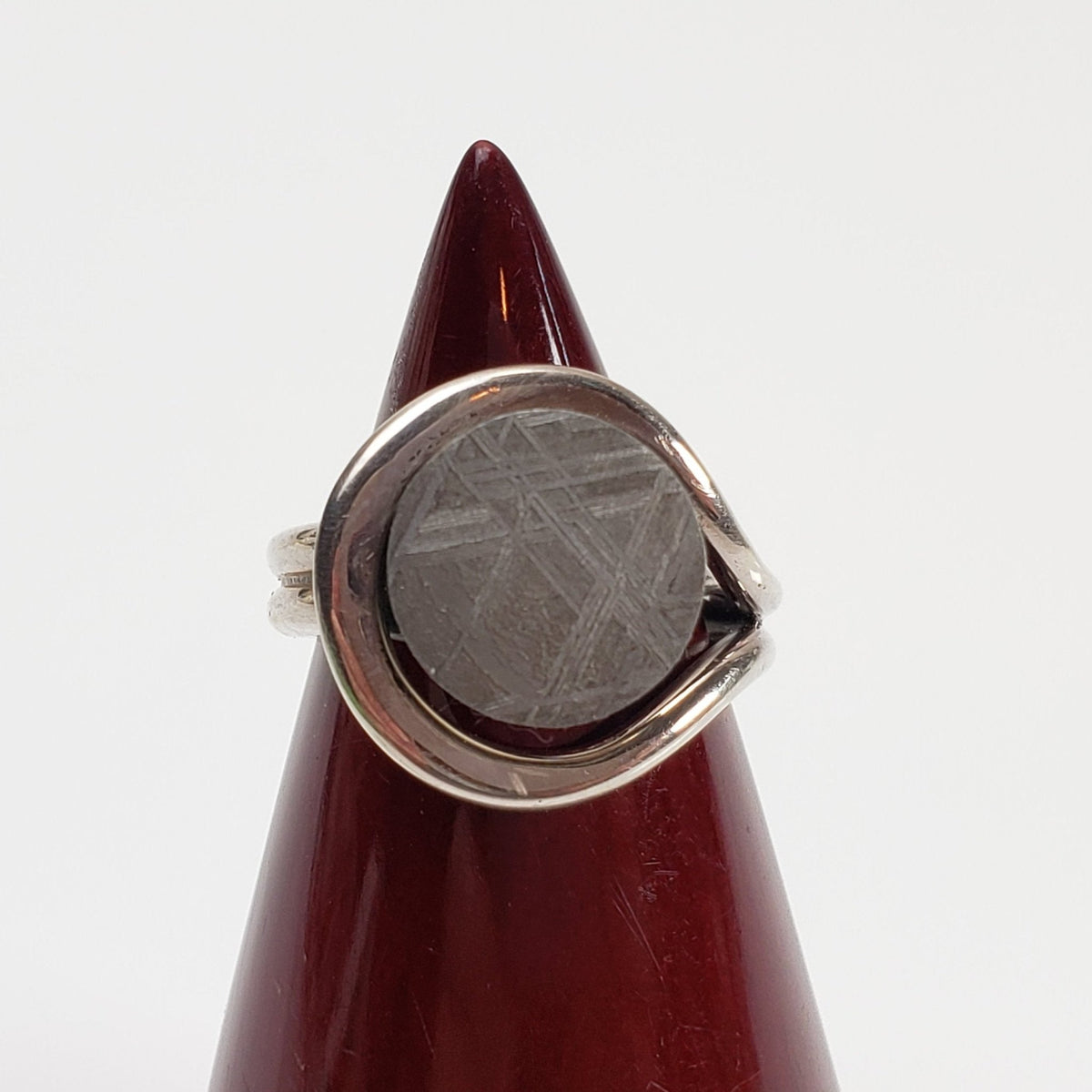  Gibeon Meteorite Ring | Size 6.5 | Etched Part Slice on 925 Silver 2