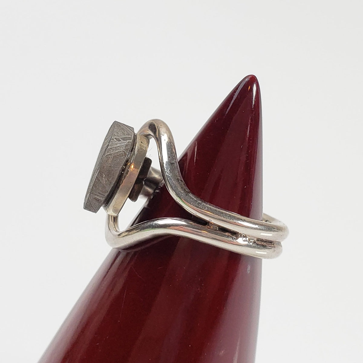  Gibeon Meteorite Ring | Size 6.5 | Etched Part Slice on 925 Silver 7