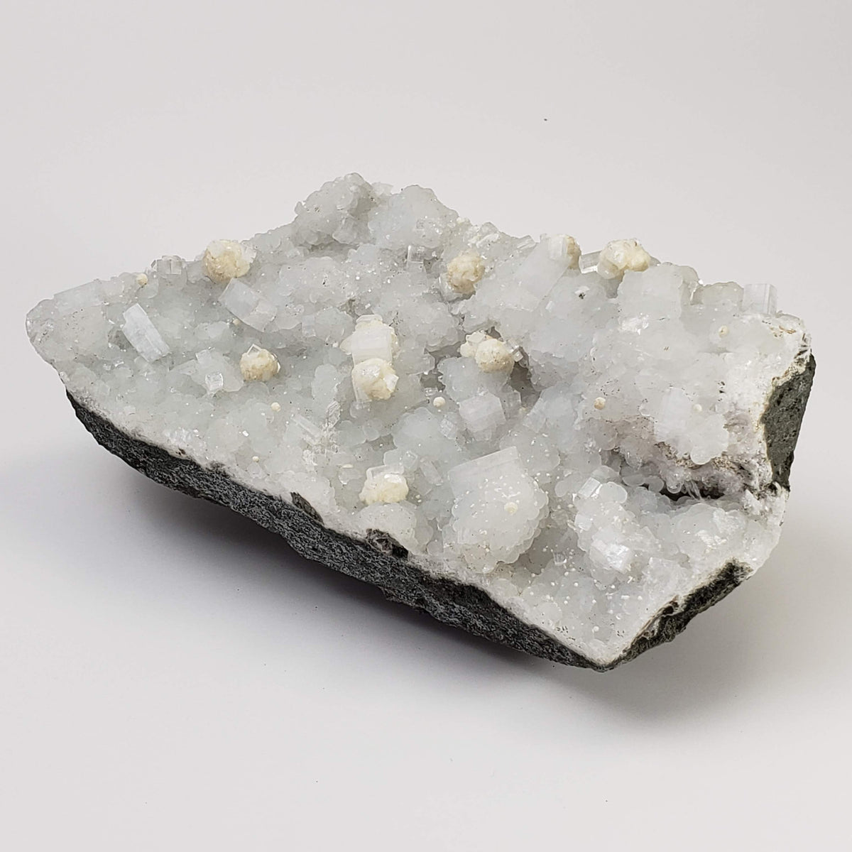  Gyrolite and Apophyllite on Prehnite Druze | 979 Grams | Mumbai, India 3