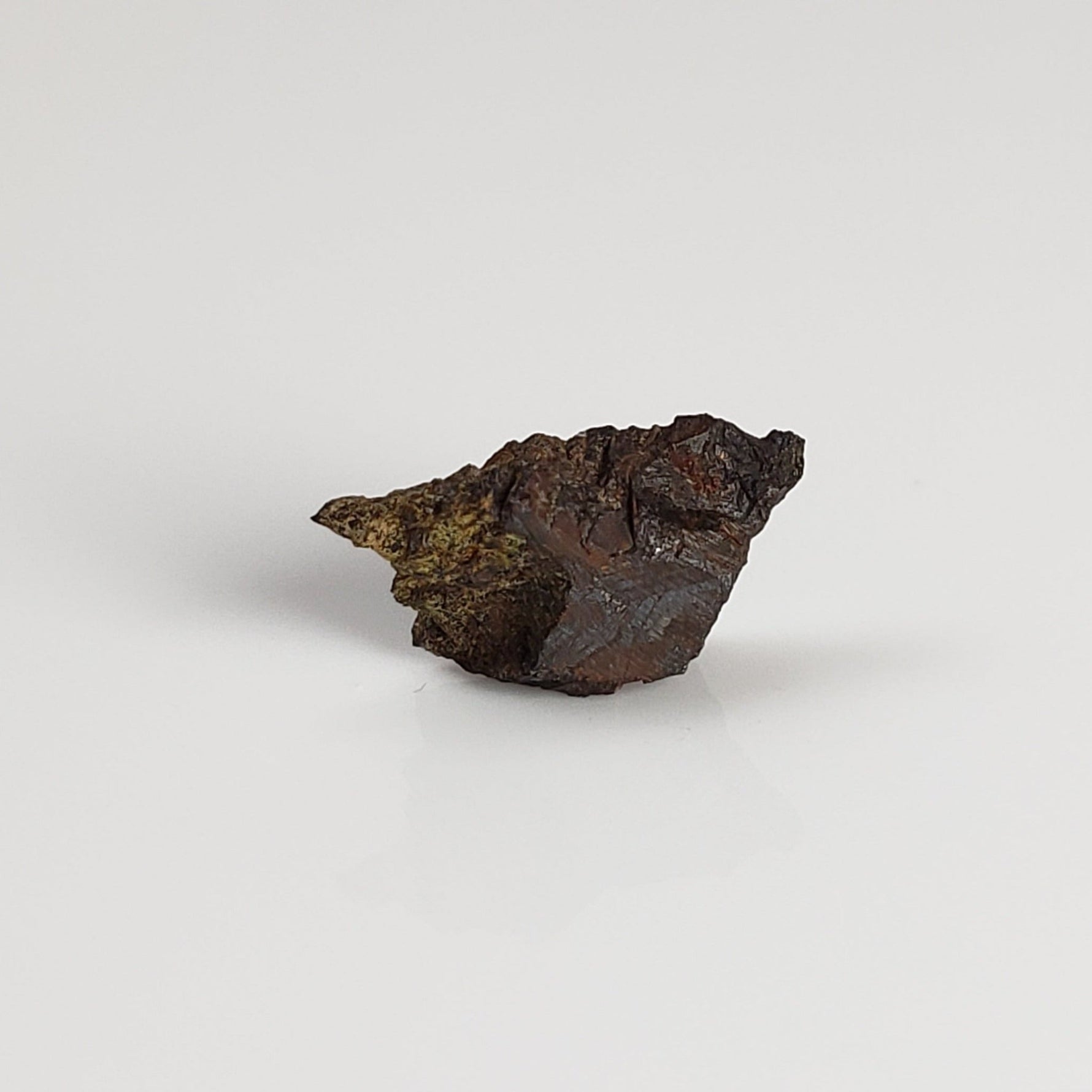  Huckitta Meteorite | 200 milligrams | Fragment | Pallasite Stony Iron | Rare | Australia | SO24 4