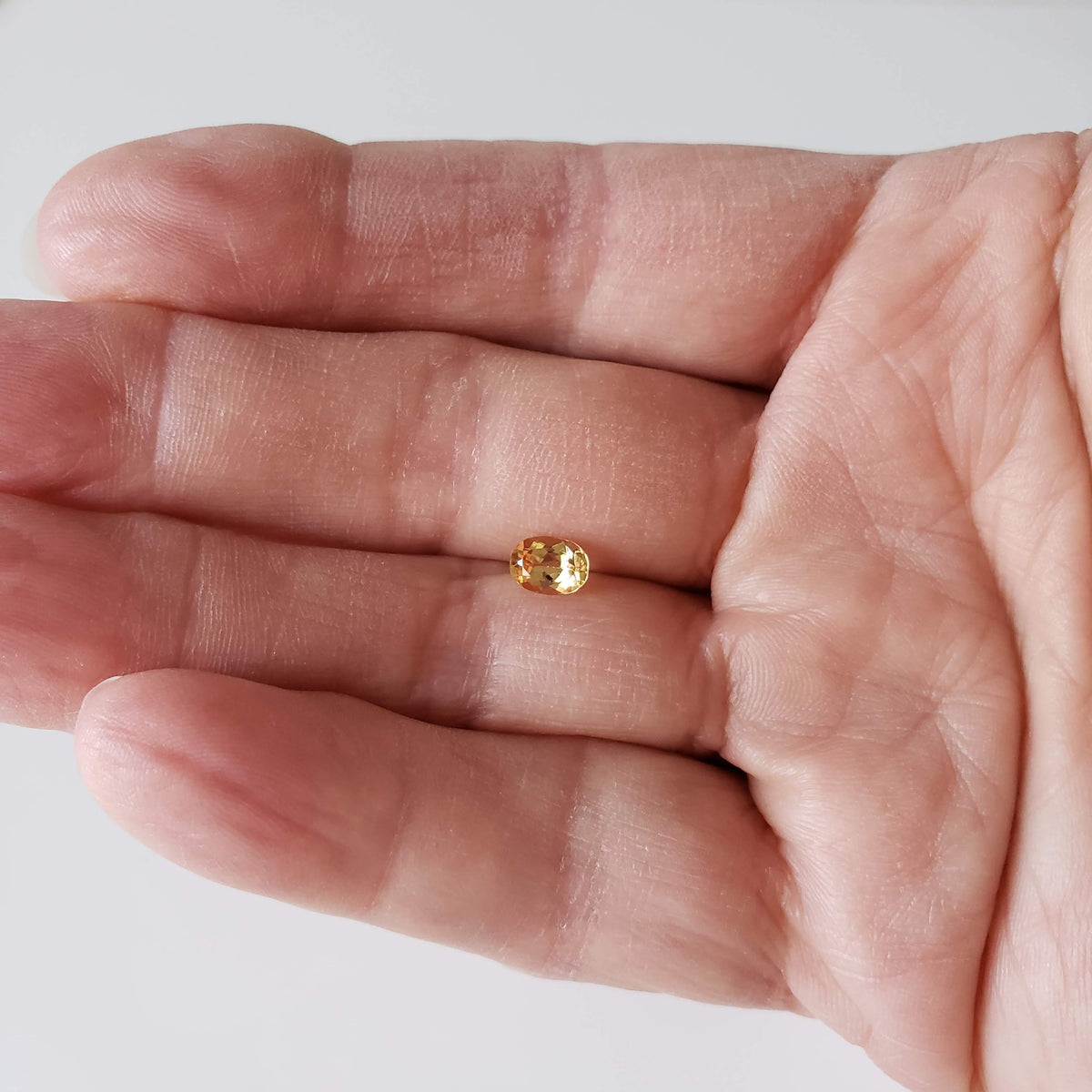  Imperial Topaz | Oval Cut | Orange | 6.6x4.8mm, 0.87ct 6
